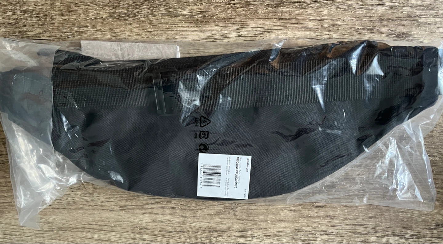 Nike Sportswear Waist Pack (NEW) - photo 2