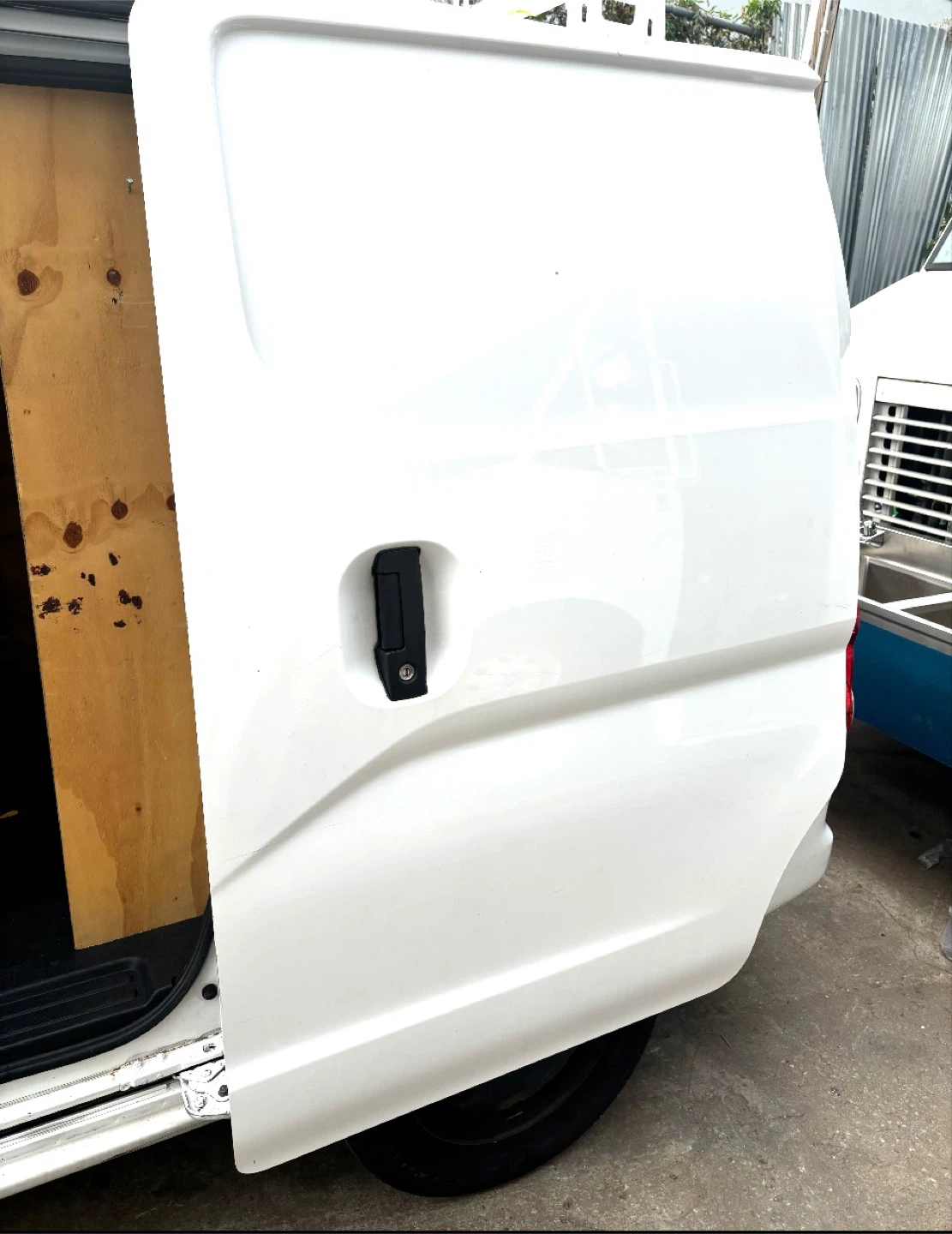 Nissan NV200 SV Cargo Van