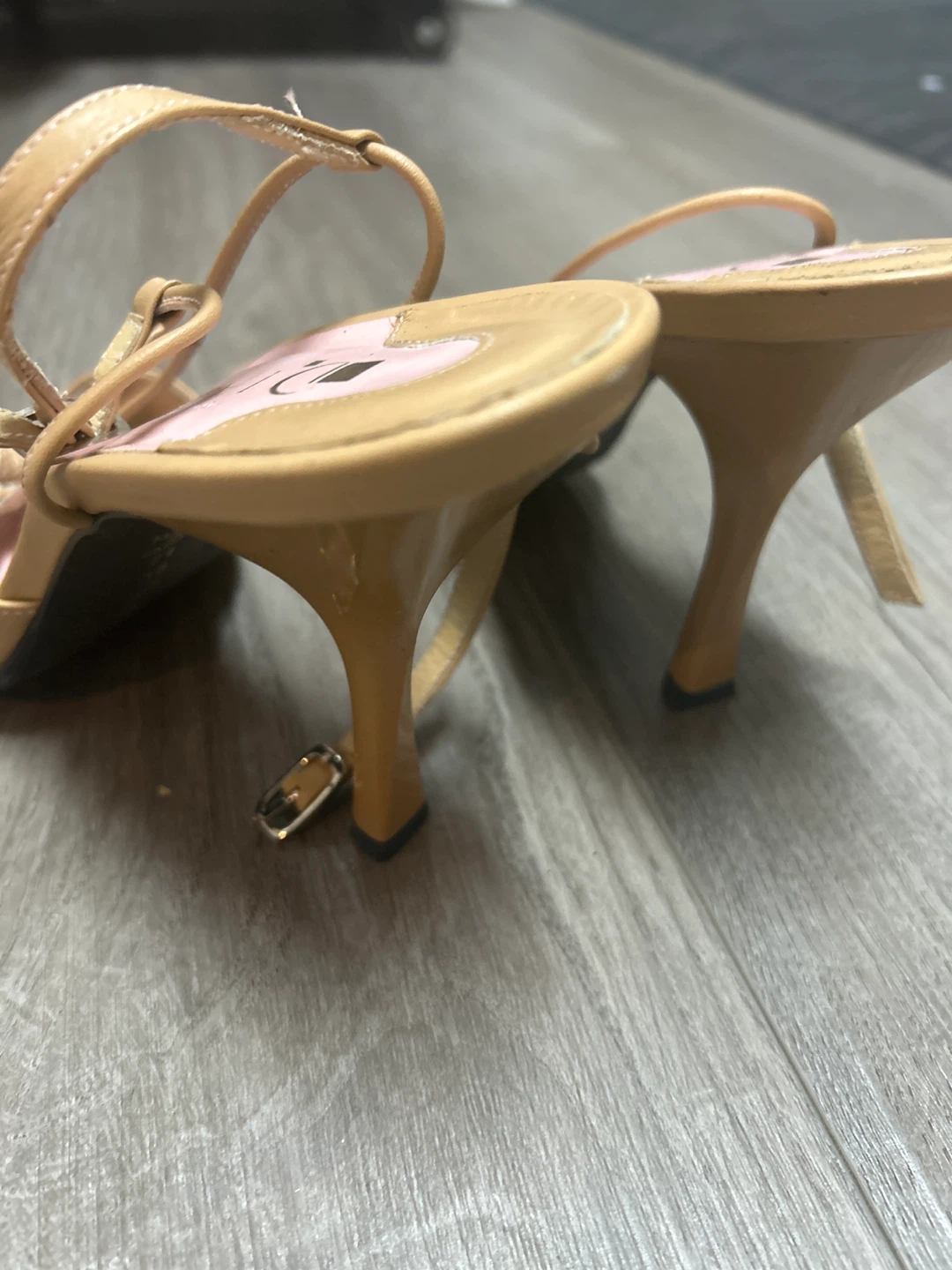 DIANA Women's Tan Bow Heeled Sandals Size 24 - photo 3