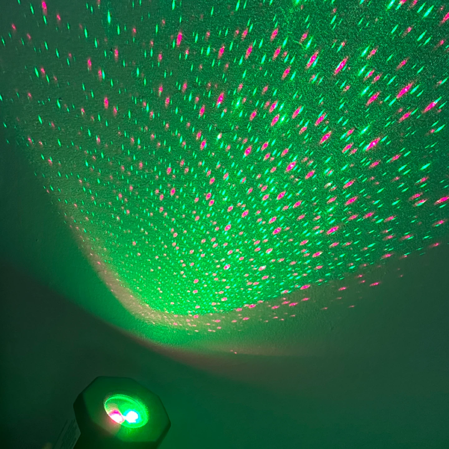 EZ-Illuminations Star Laser Projector - Green & Red - photo 3