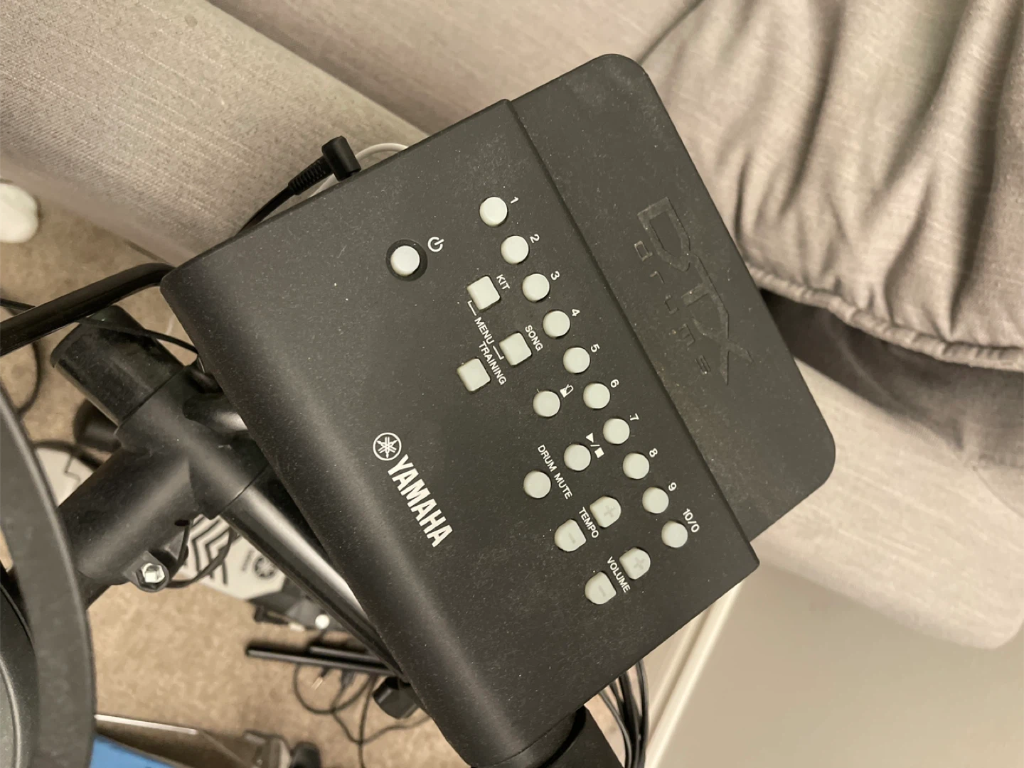 Yamaha DTX Electric Drum Kit - photo 2