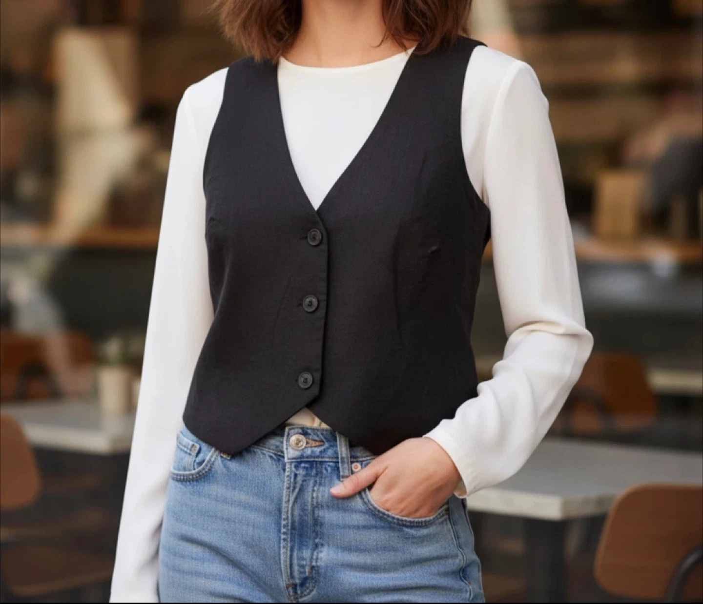 Dotti Black Sleeveless Vest Size 6