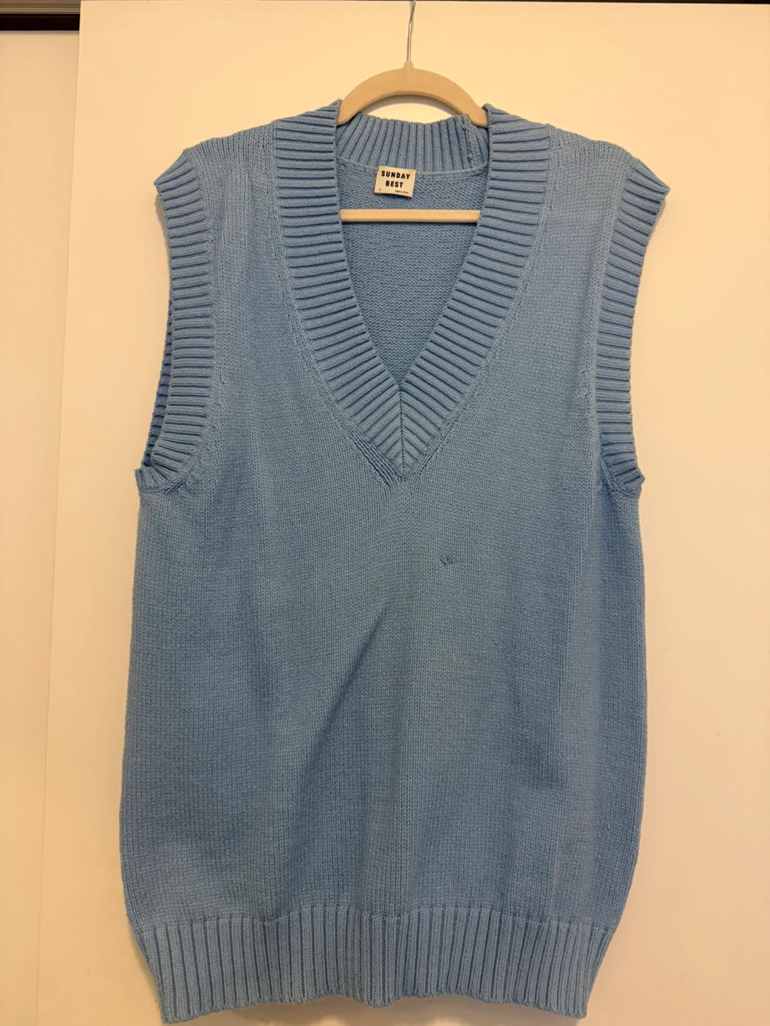 Sunday Best Blue V-Neck Sleeveless Sweater Vest Size S