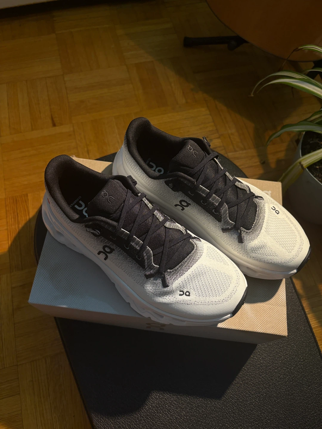 On Cloudtilt Running Shoes Women's Size 7 White - photo 3