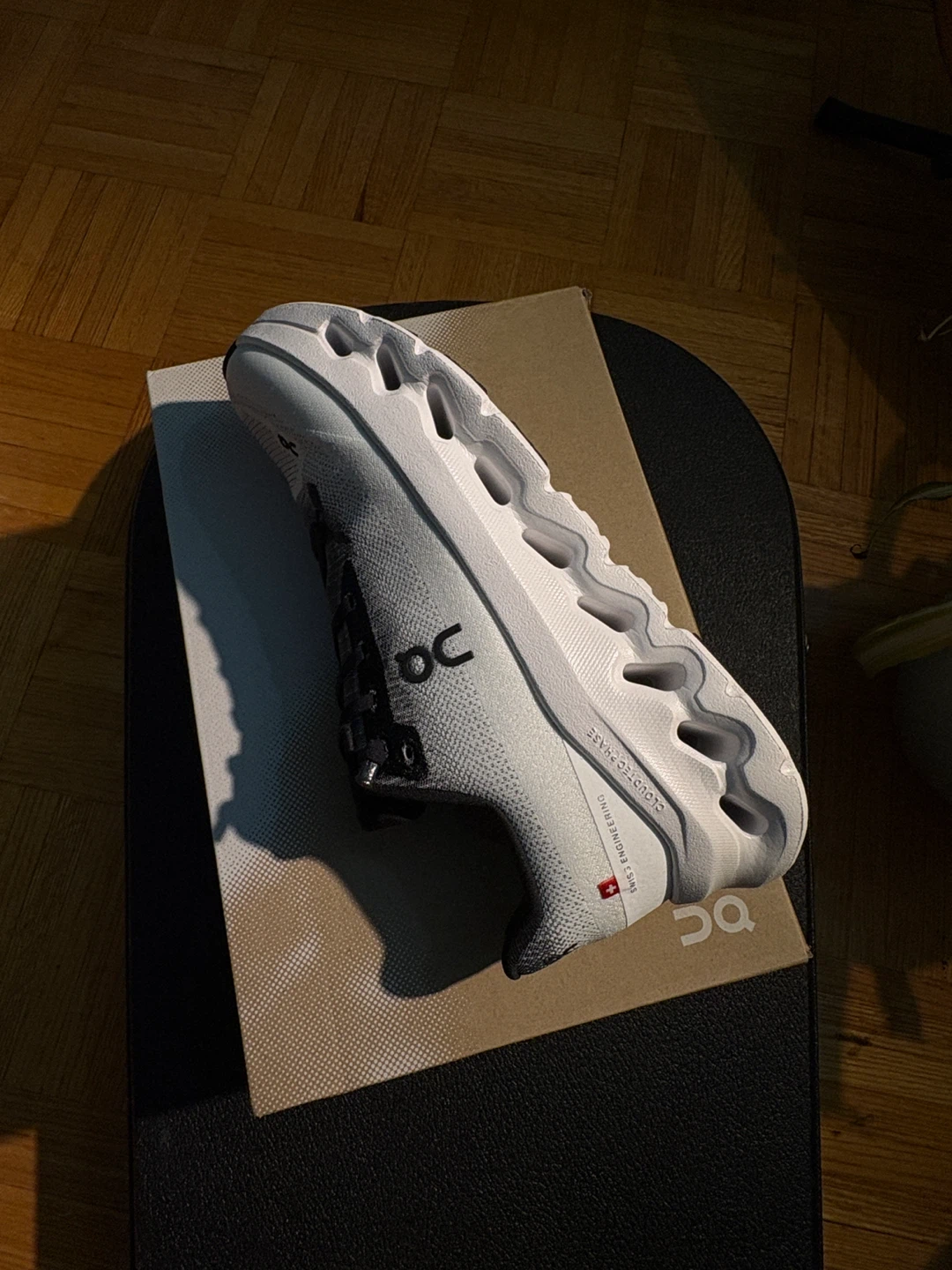On Cloudtilt Running Shoes Women's Size 7 White