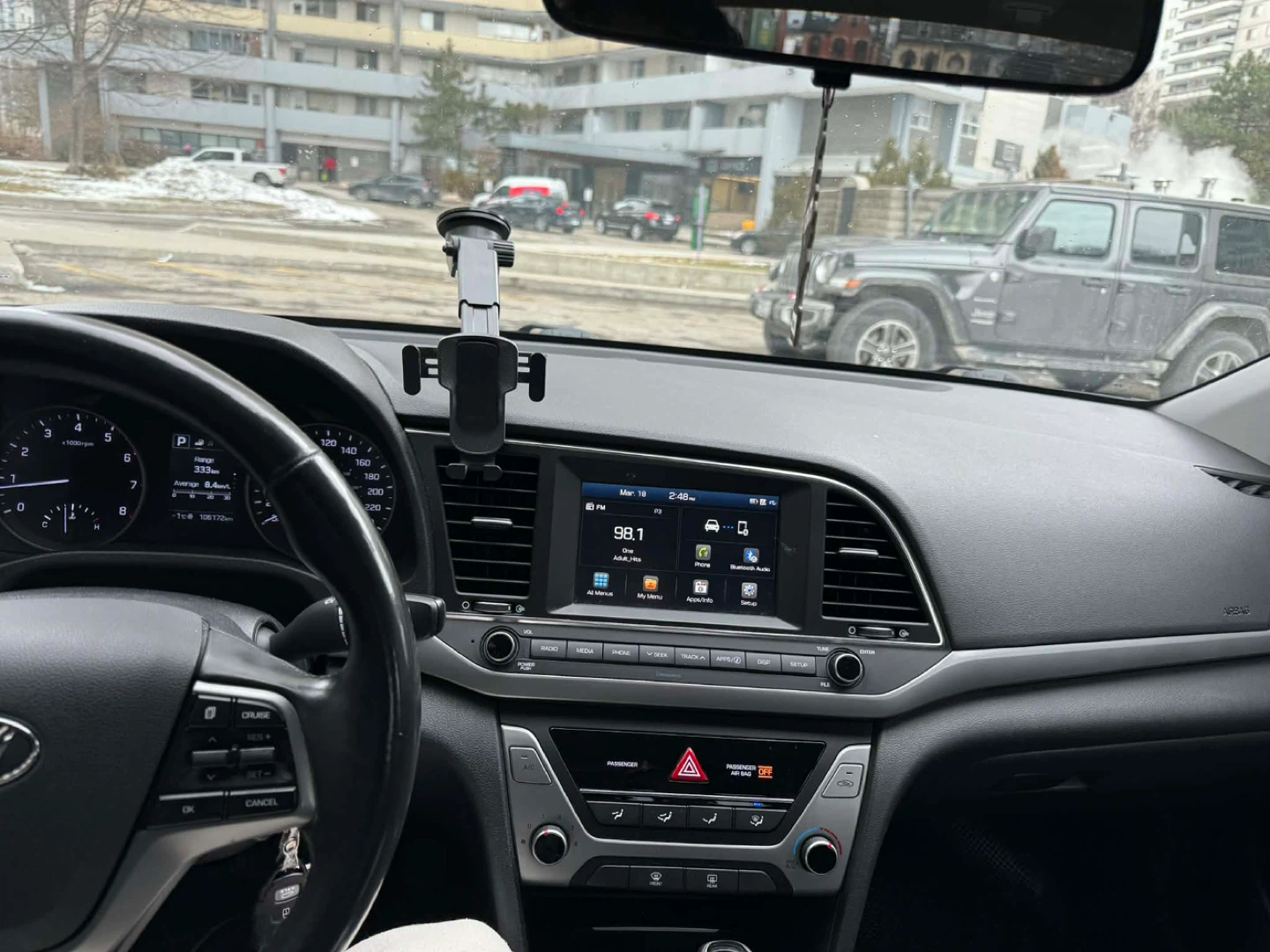 🚨2018 Black Hyundai Elantra🚨 - photo 5