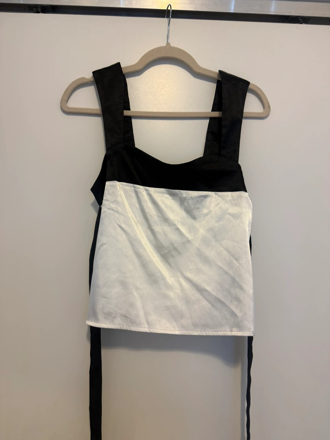 Black and White Tank Top - photo 2