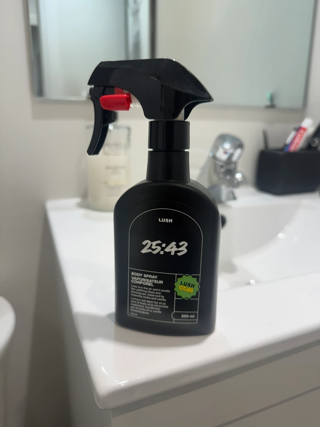 LUSH 25:43 Body Spray 200ml
