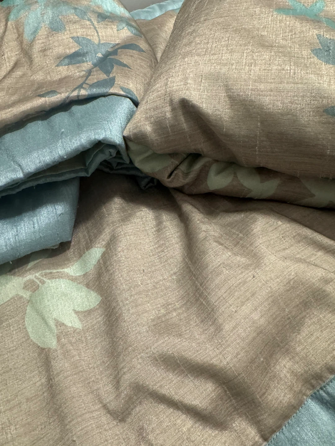 Sky Collection Bedding Set