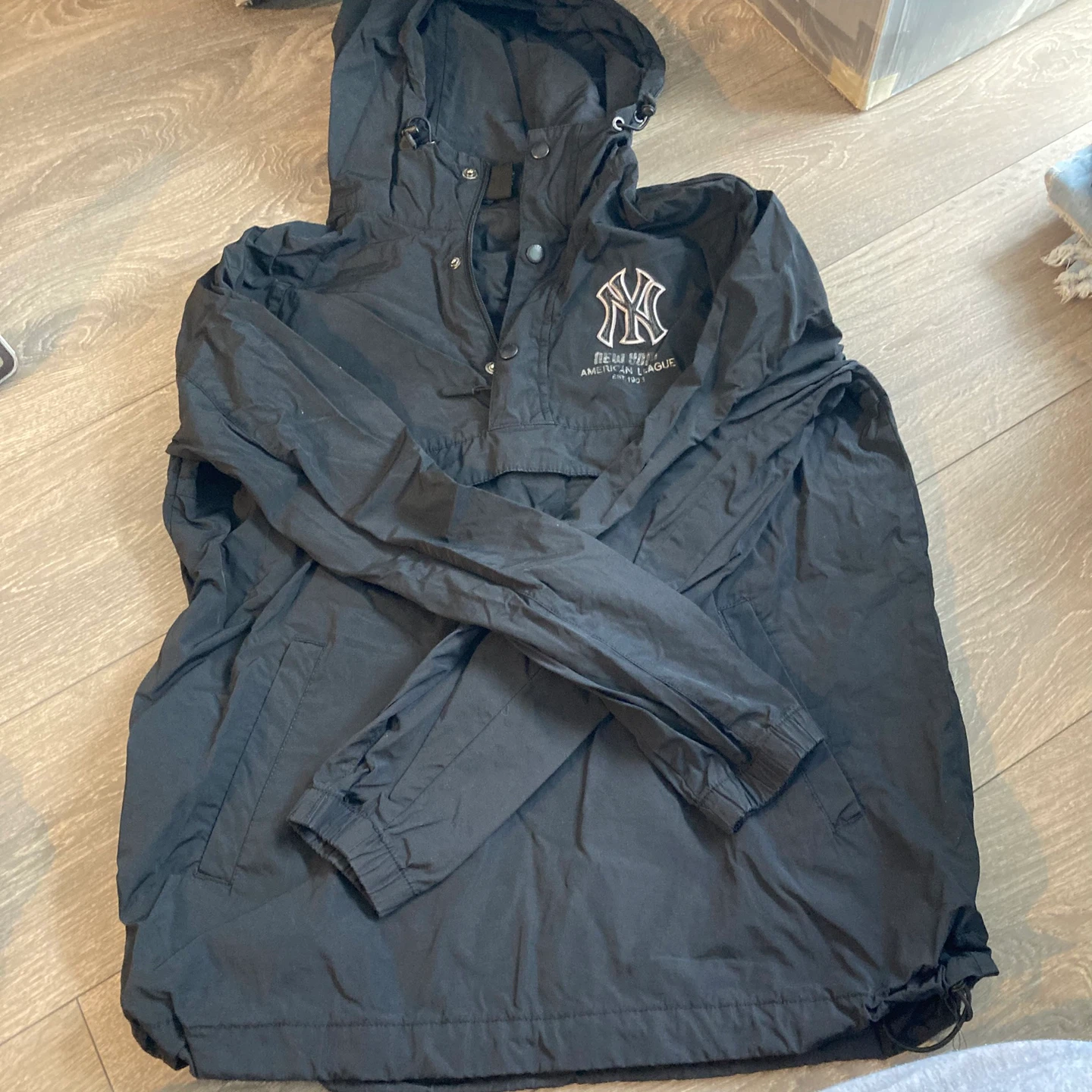 New York Yankees Pullover Windbreaker Jacket