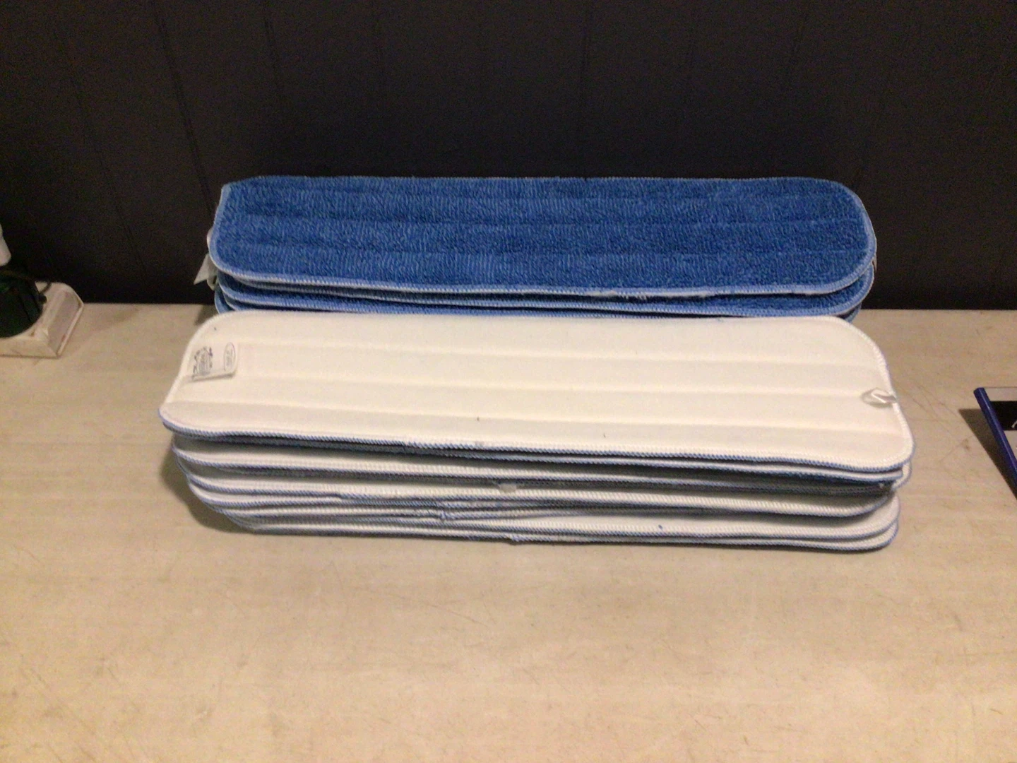 Rubbermaid ..Microfiber Replacement Head + 2 handles - photo 2