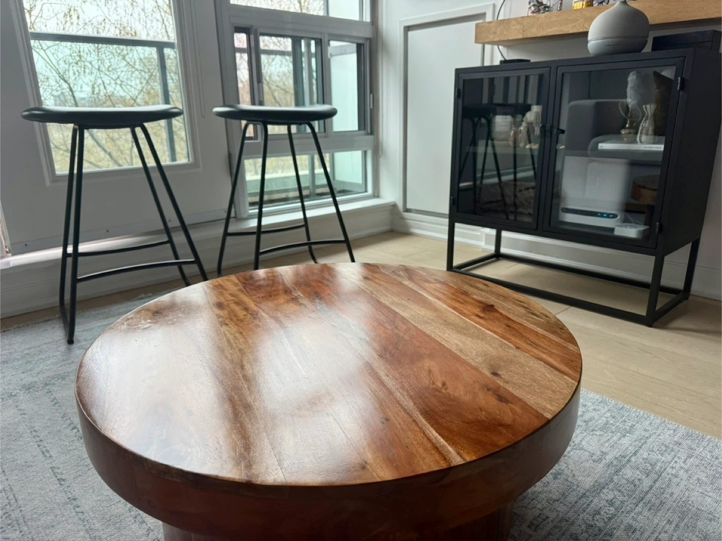 Wazo Acacia Wood Coffee Table (30" Diameter)