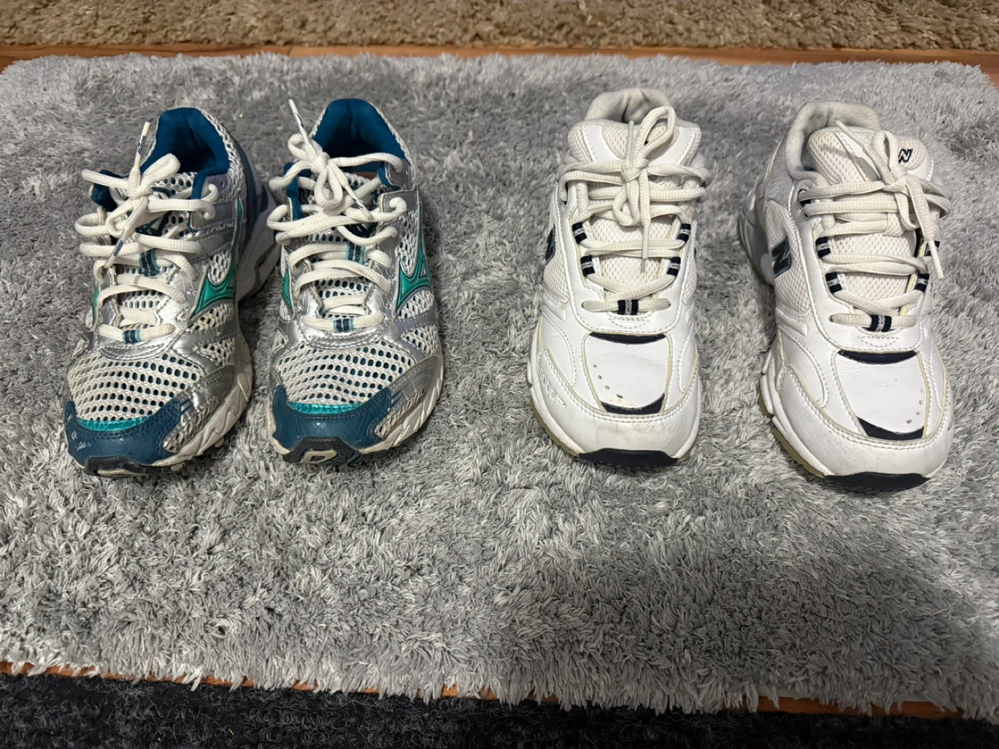 Mizuno Running Shoes - photo 2
