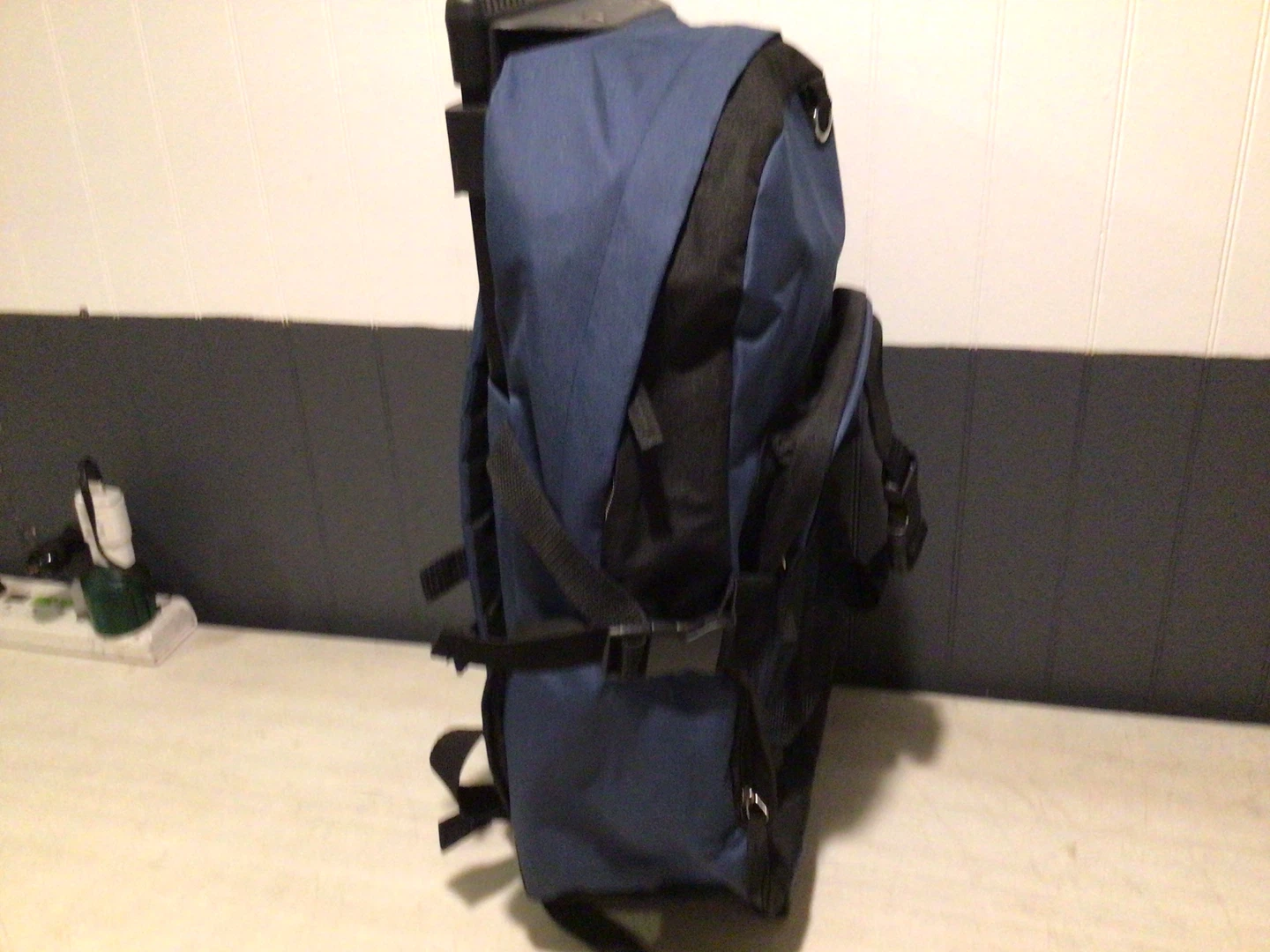 Backpack w/wheels - photo 3