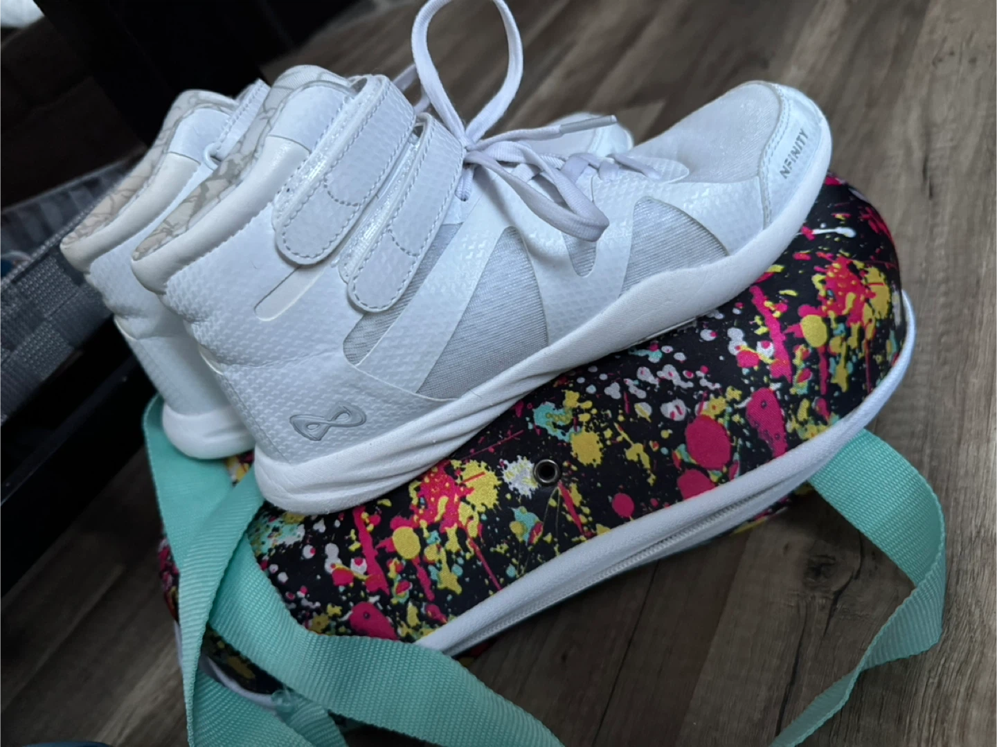 Nfinity Beast Mid Top Cheerleading Shoes Size 6