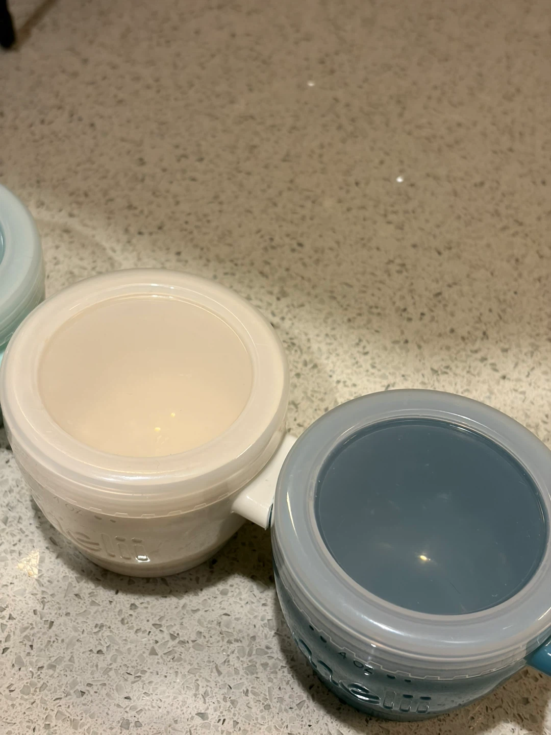 Melii 4 OZ Food Storage Cups Set (4 total) and 2 suction plate - photo 5