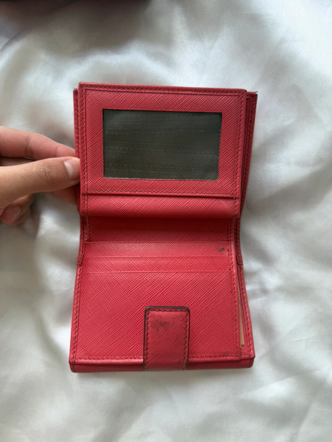 Salvatore Ferragamo Red Gancini Wallet - photo 3