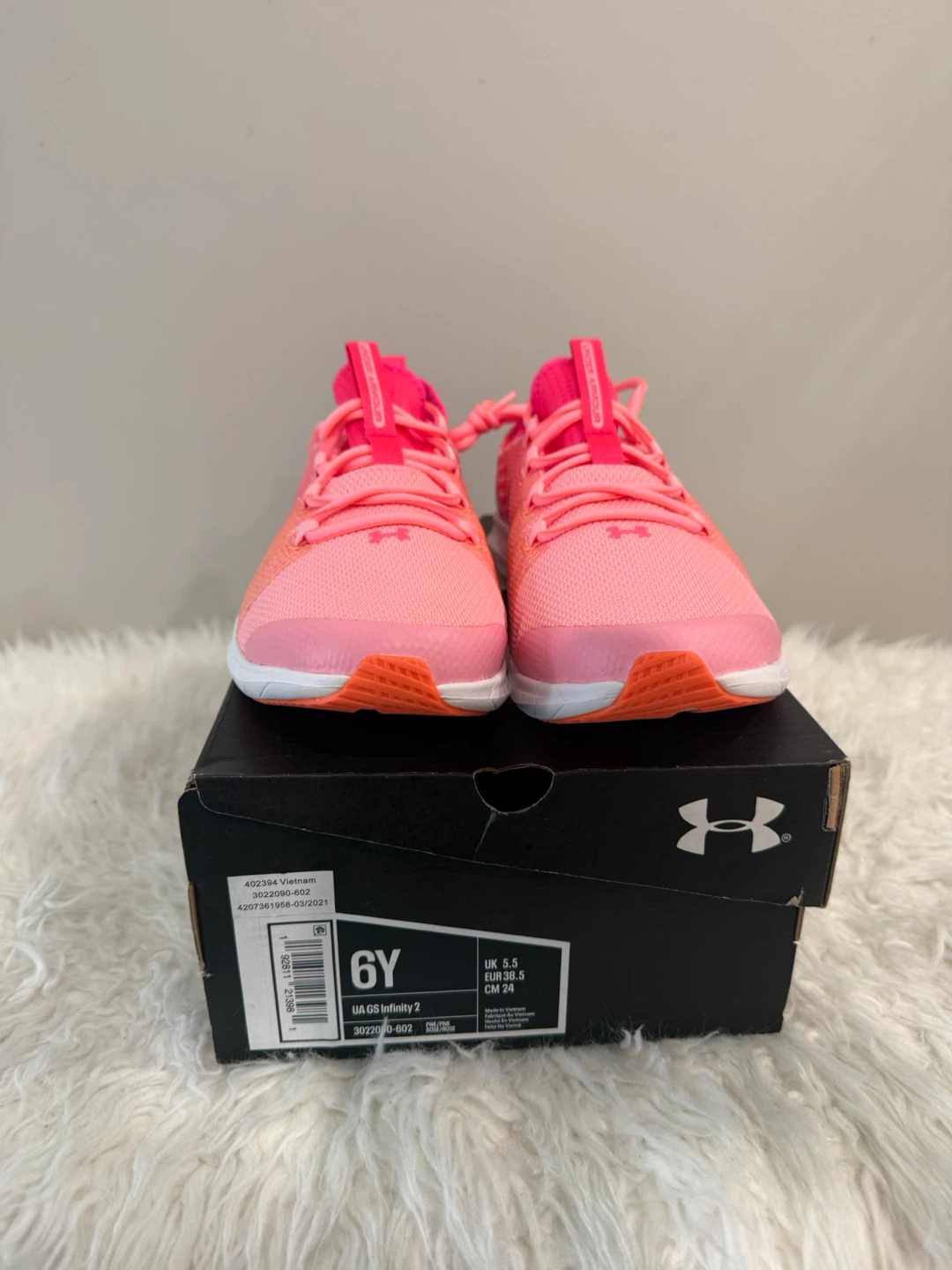 Under Armour GS Infinity 2 Pink Running Shoes Size 6Y - photo 2
