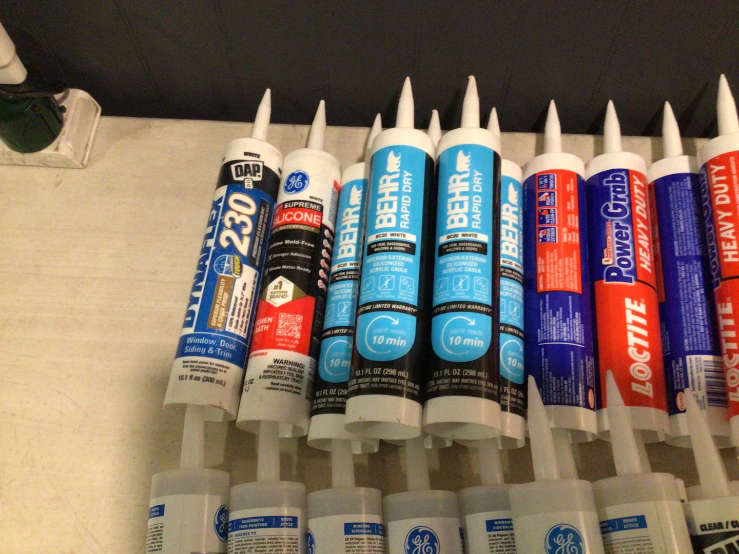 Silicone & caulking sealant - photo 2