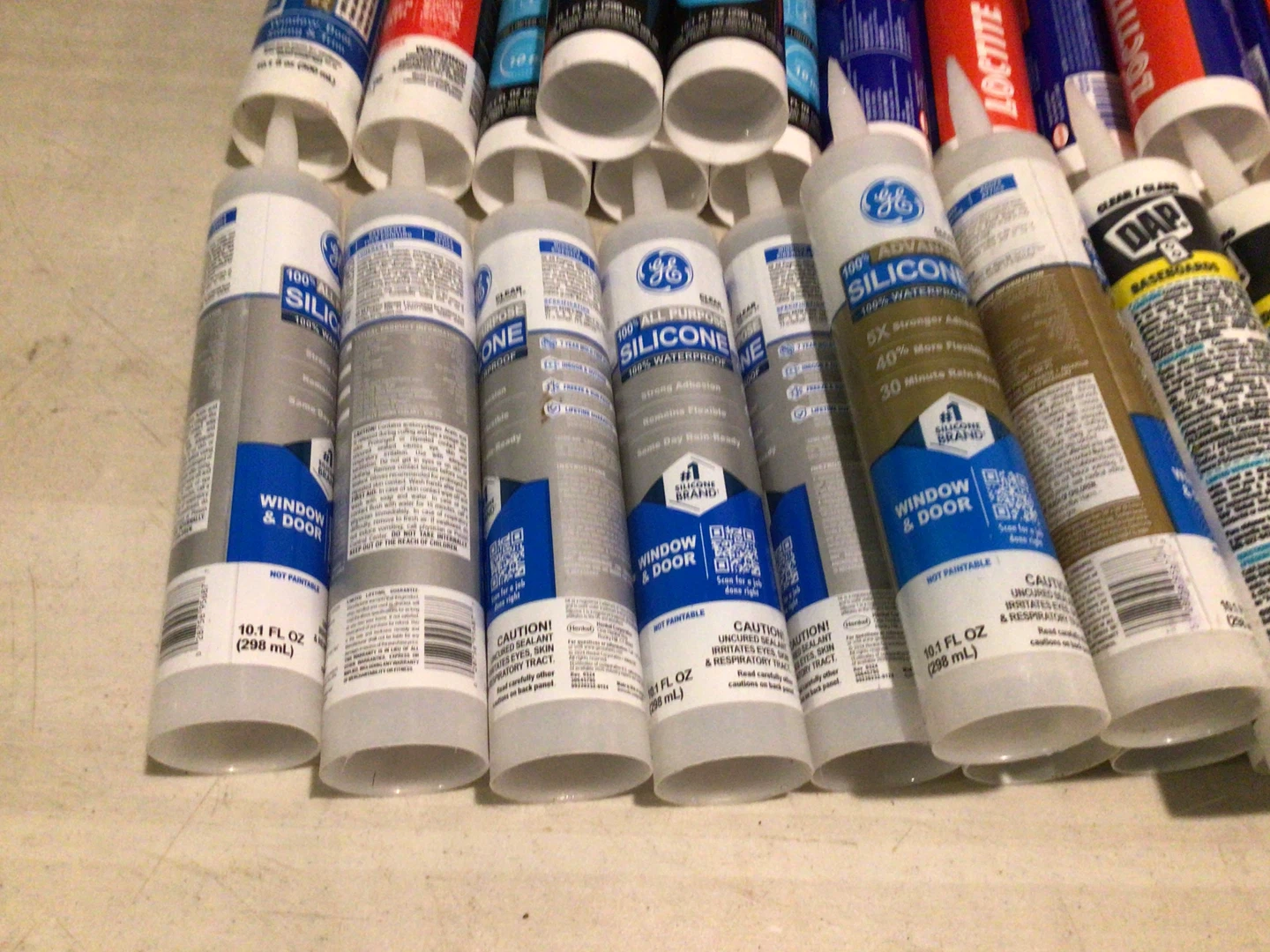 Silicone & caulking sealant - photo 4
