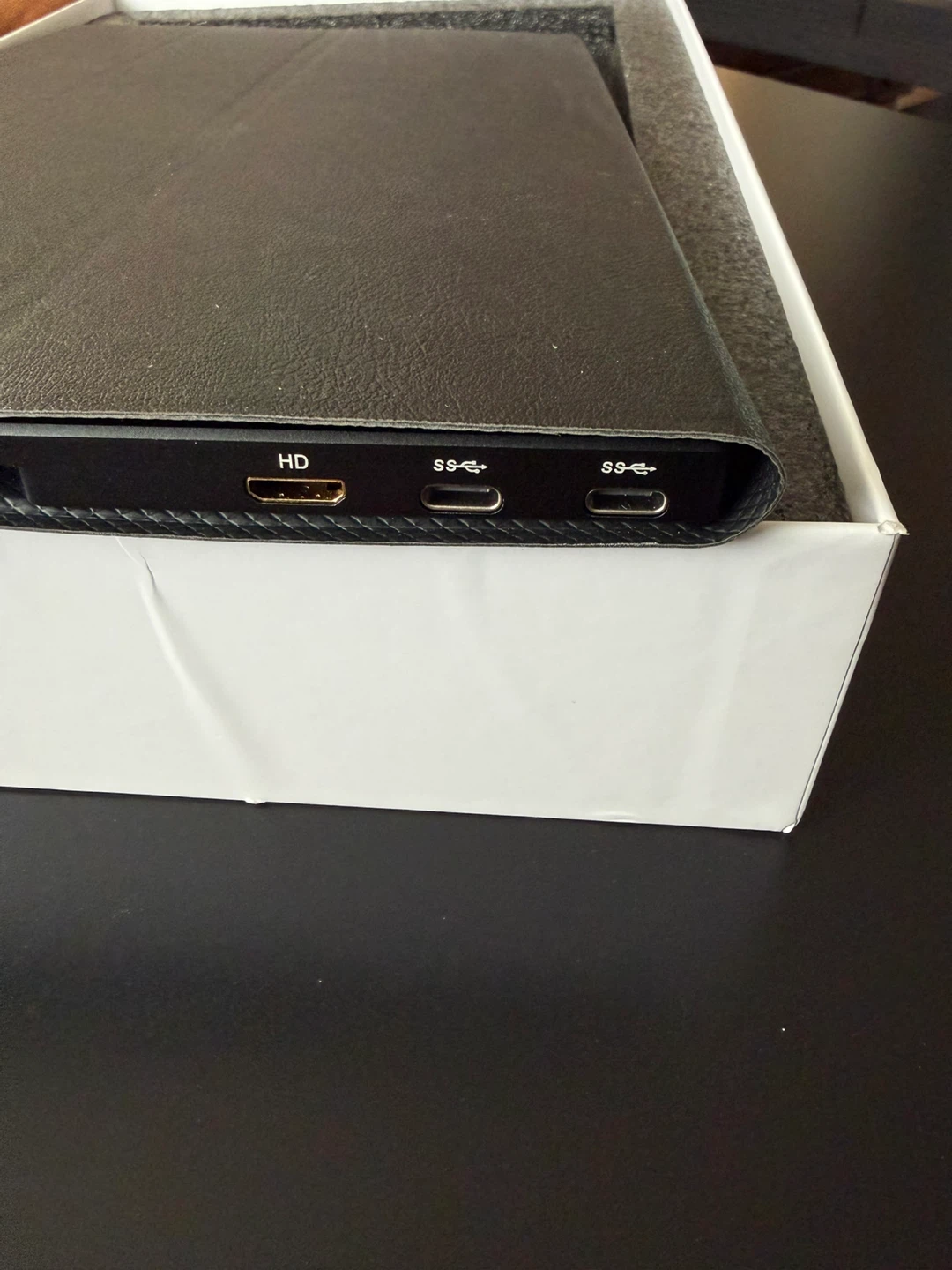 Portable Monitor with HDMI and USB-C - photo 4