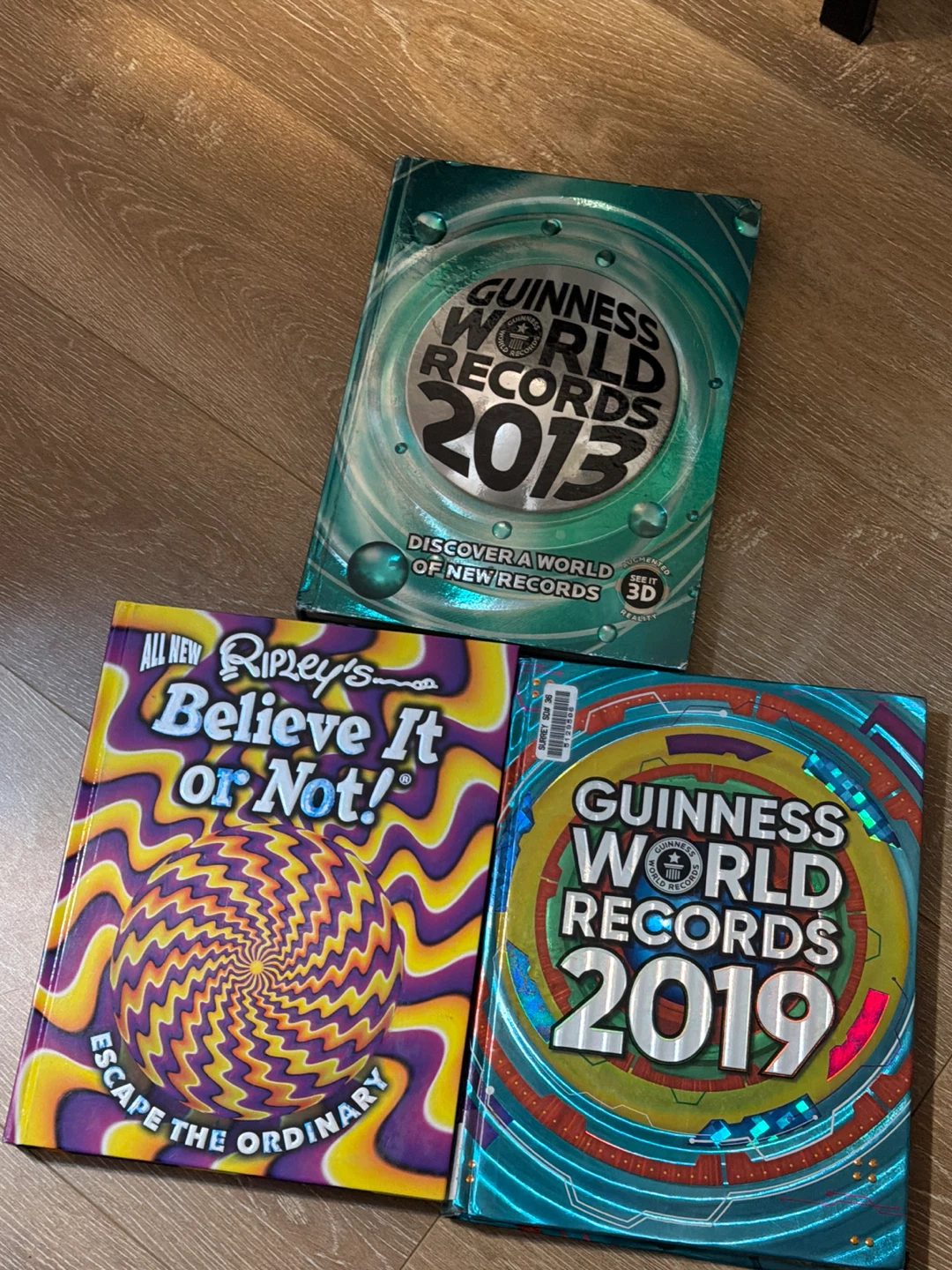 Guinness World Records 2013 & 2019, Ripley's Believe It or Not!