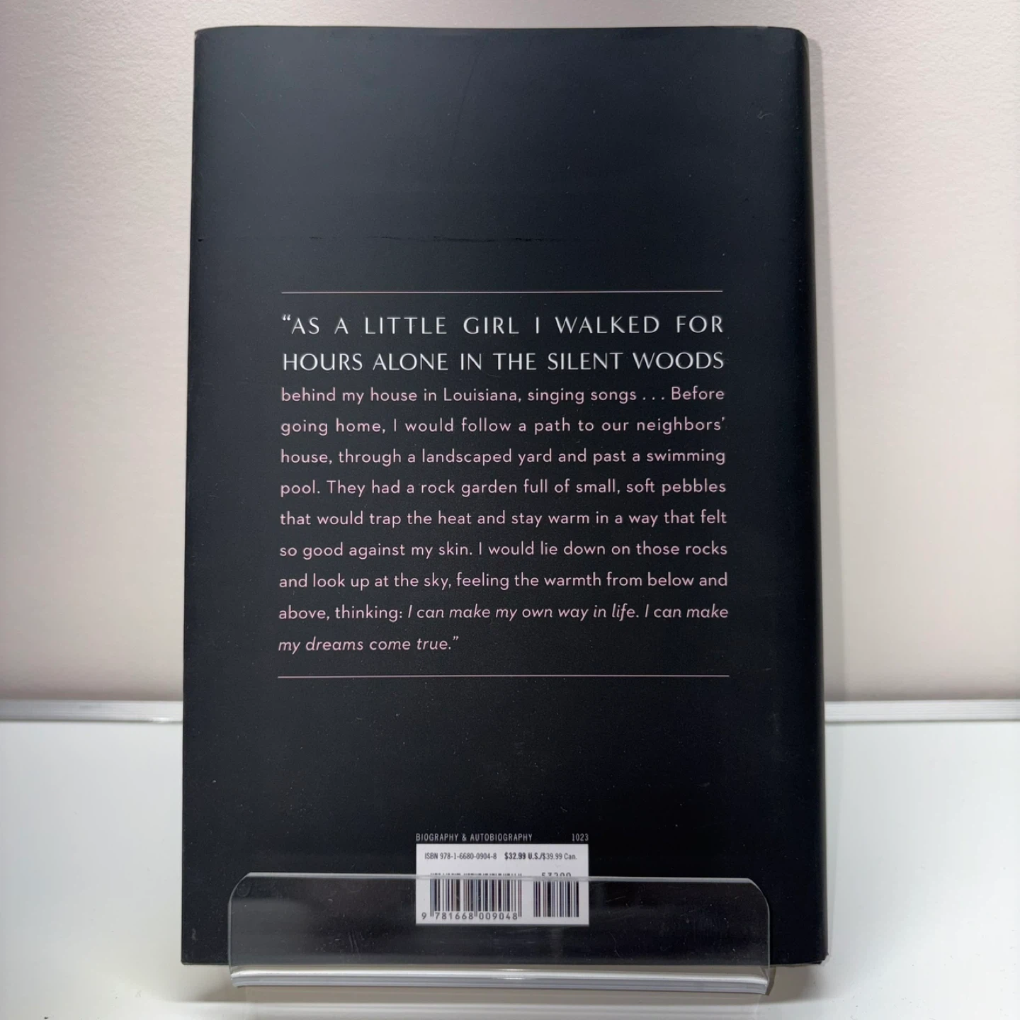 Britney Spears The Woman In Me Biography 2023 First Edition - photo 2