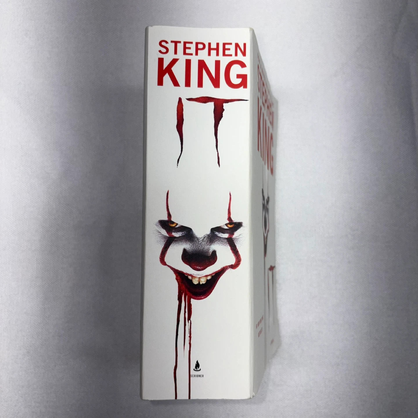 Stephen King IT Novel 2019 1st Edition Paperback - photo 3