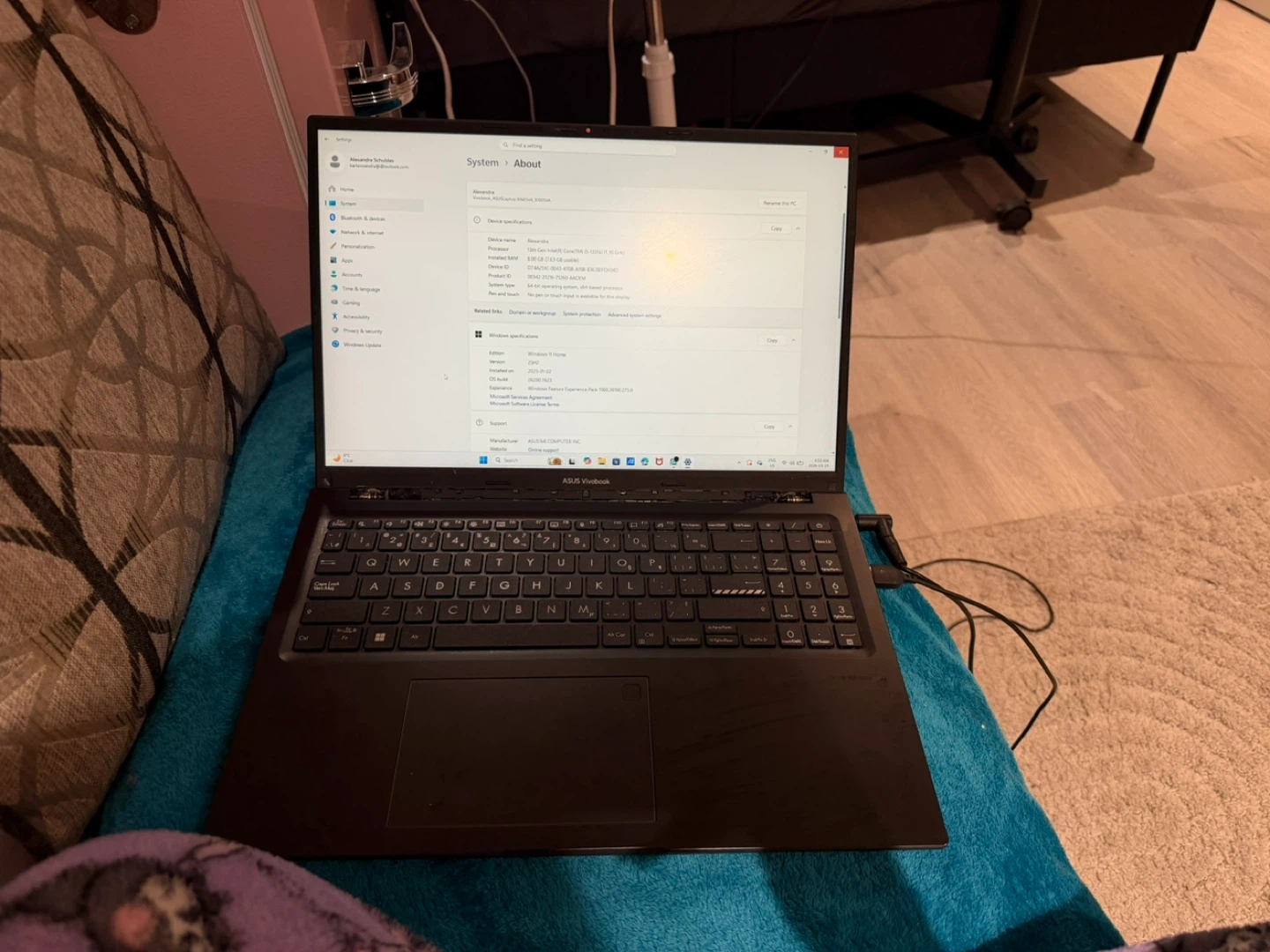 ASUS Vivobook 16 Laptop - photo 3