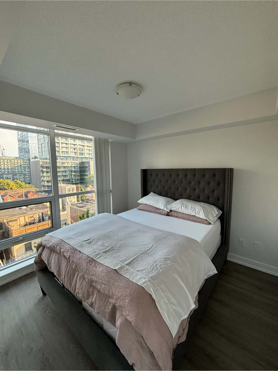 Grey Tufted Headboard Queen Bed Frame