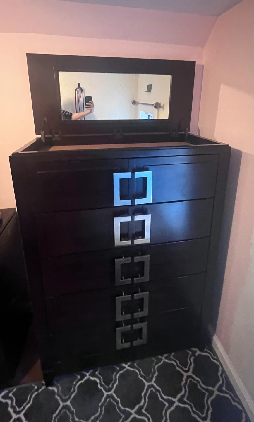 Dark Wood 5-Drawer Dresser with Mirror