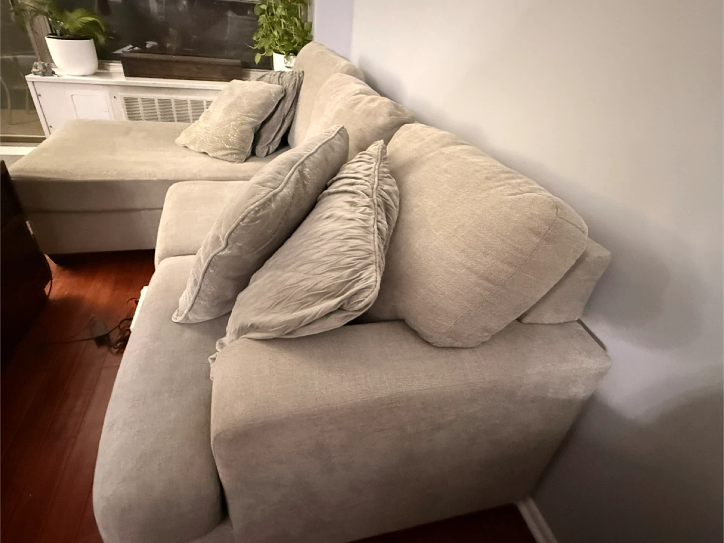 Sectional Sofa with Chaise - photo 2