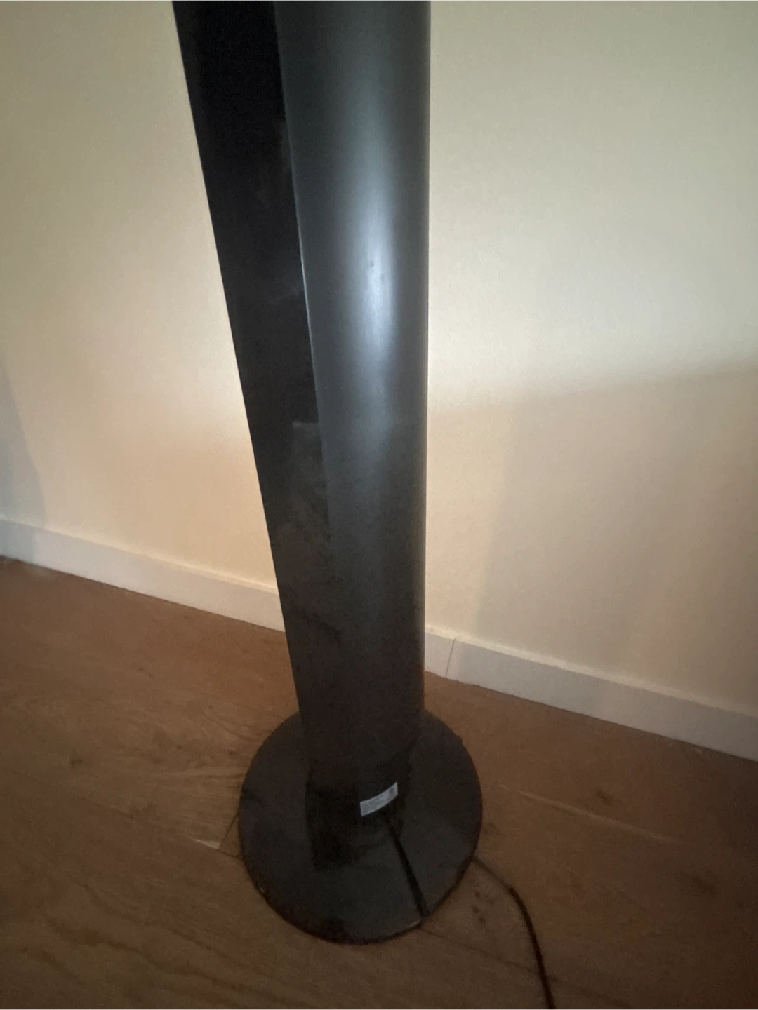 Black Tower Fan - photo 2