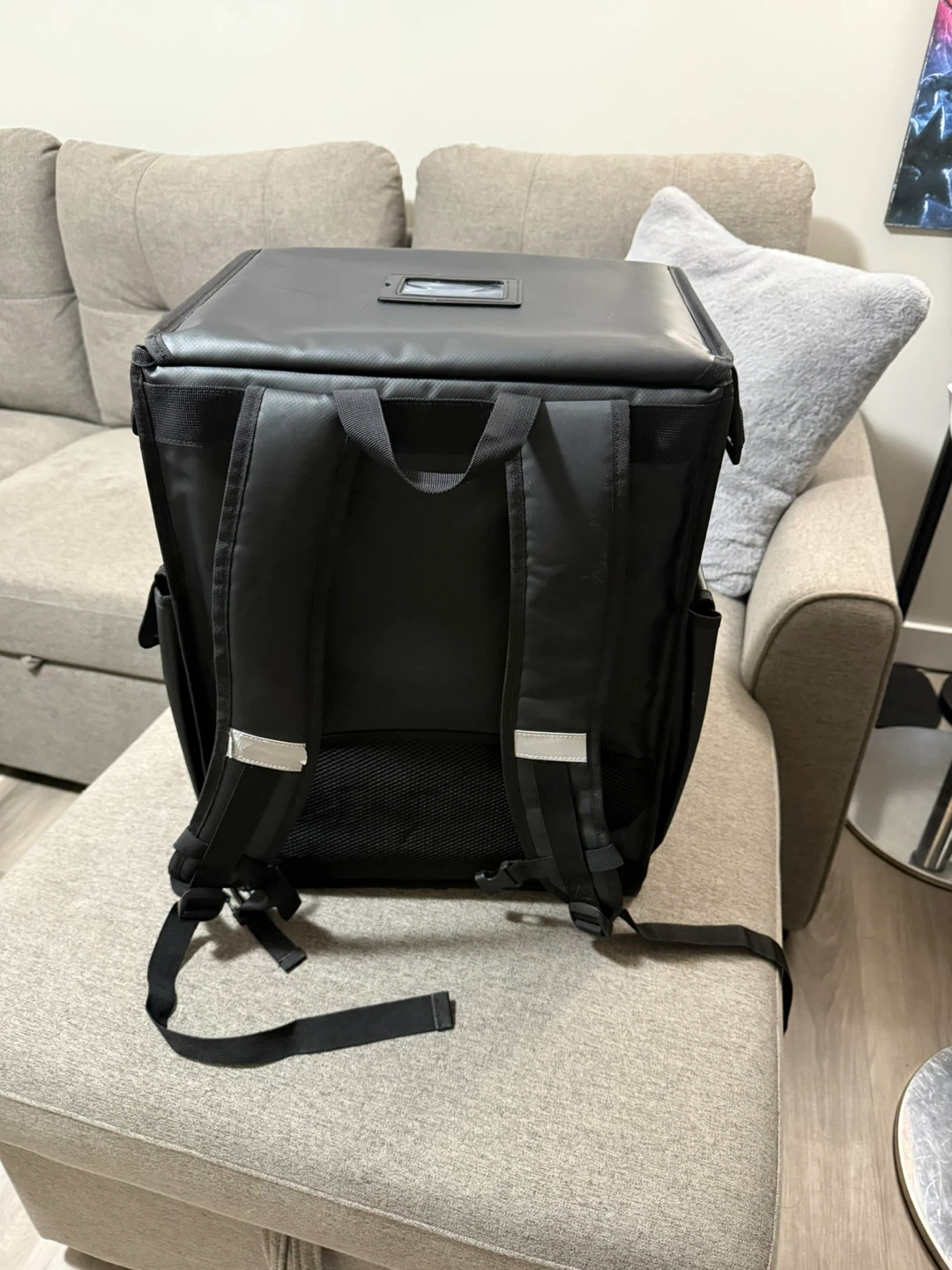 Black Solid Insulated Delivery Backpack - photo 3