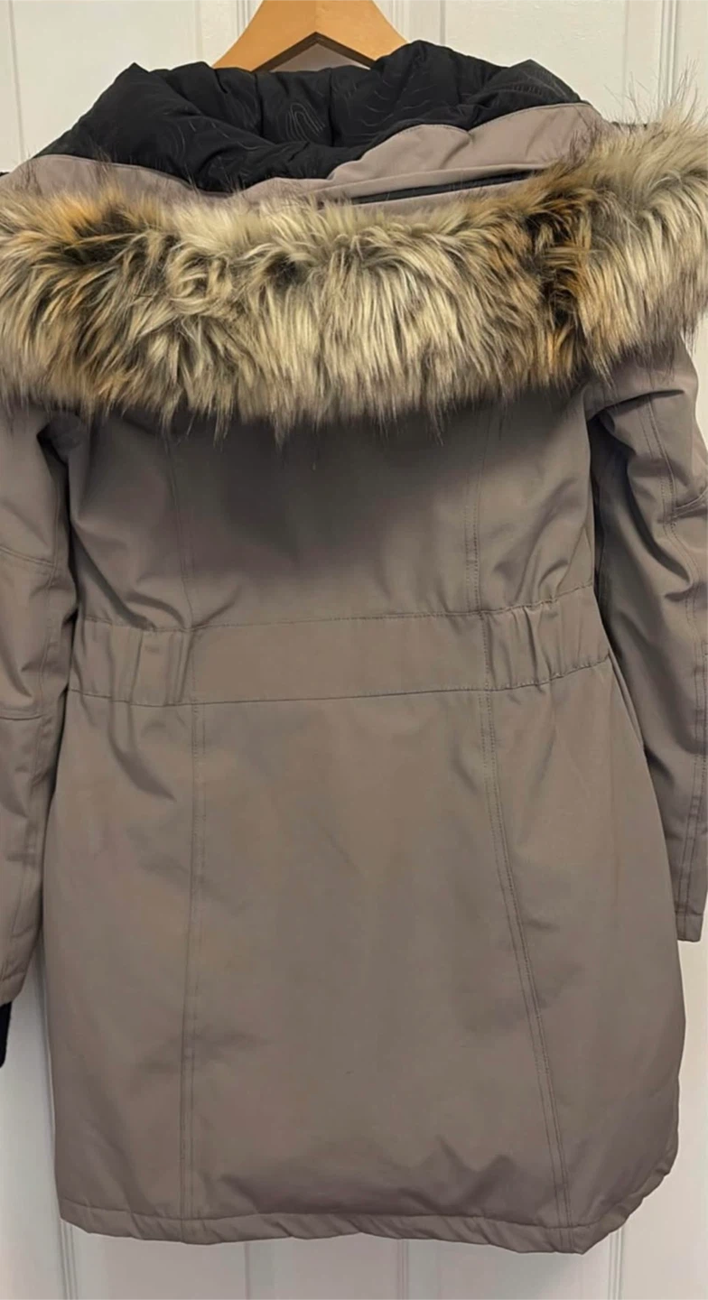 Women Tna Bancroft Parka - Grey size small - photo 2