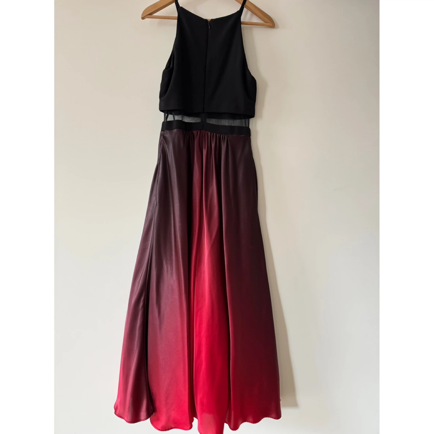 Betsy & Adam Ombre Chiffon Gown Size 6 - photo 2