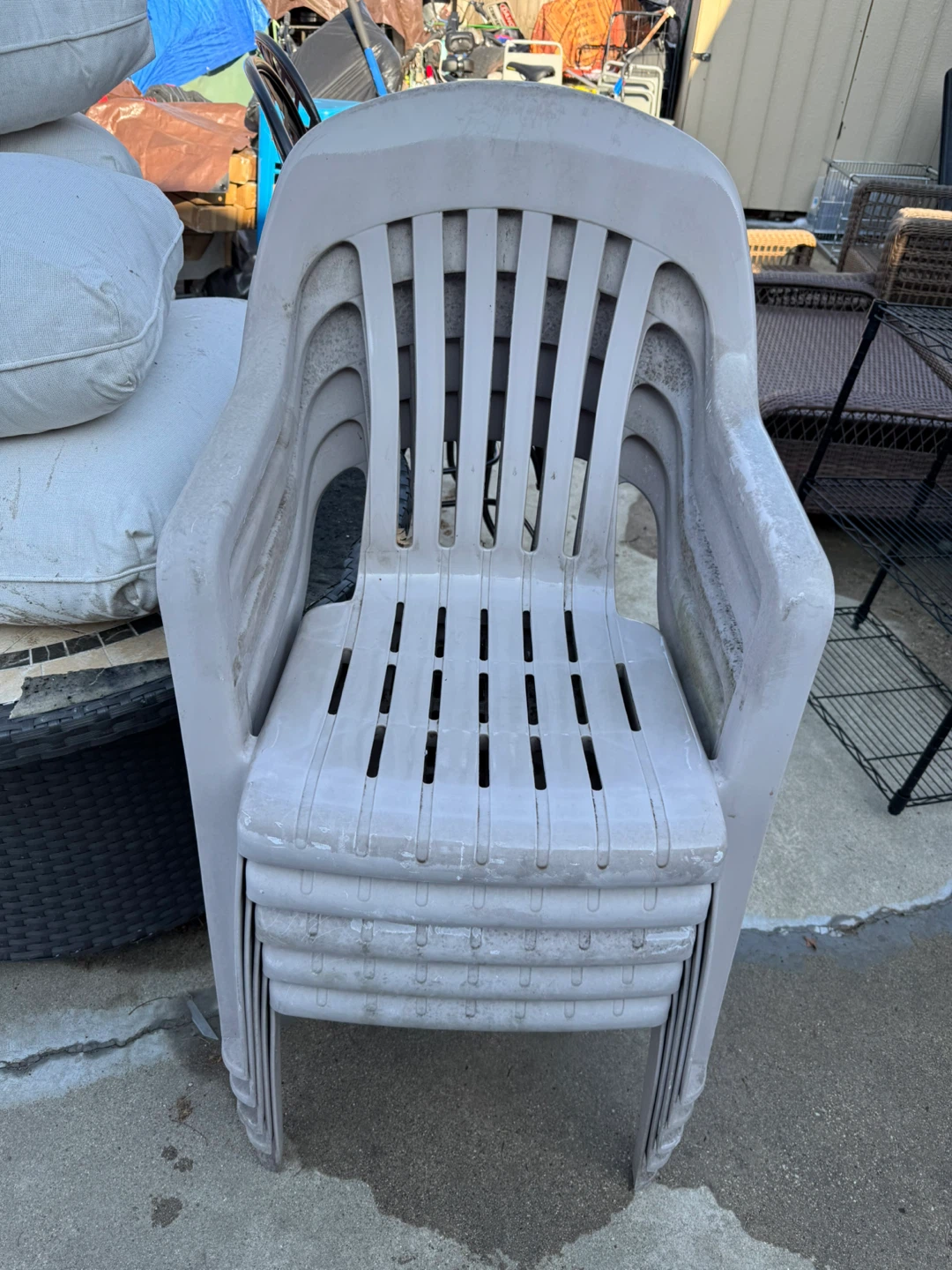 Stackable Plastic Outdoor Chairs - Set of 5