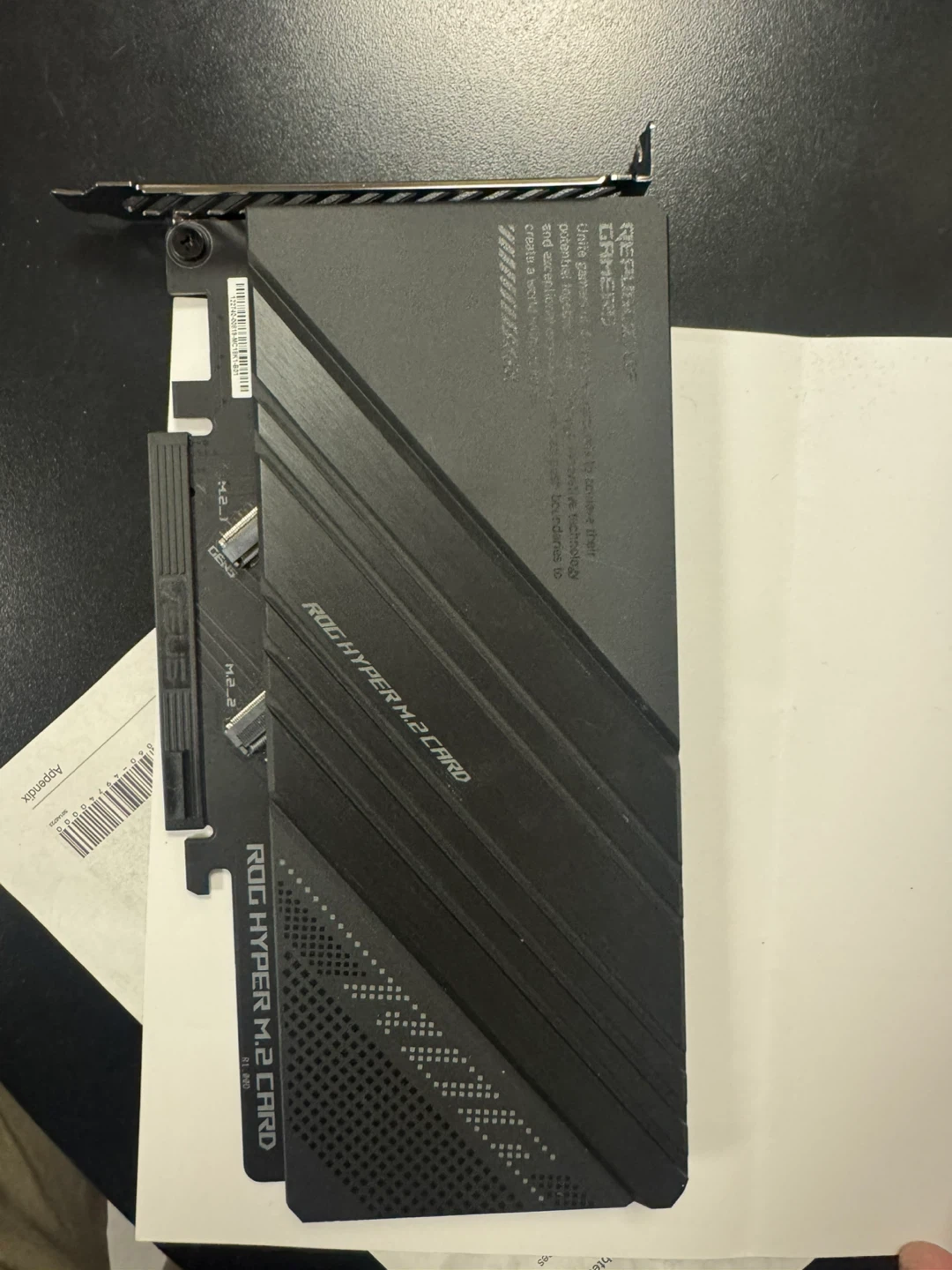 ASUS ROG Hyper M.2 Card - photo 2