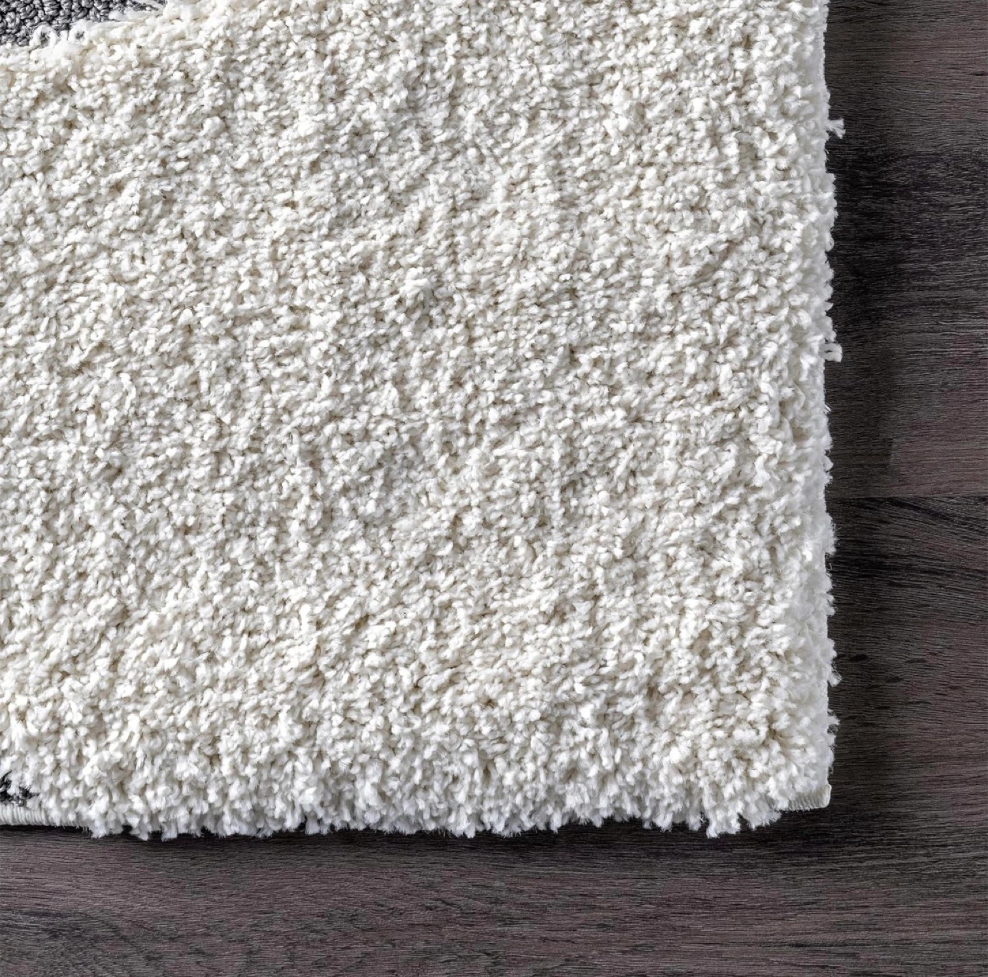 (New) Modern Area Rug 4’x6’ - photo 5