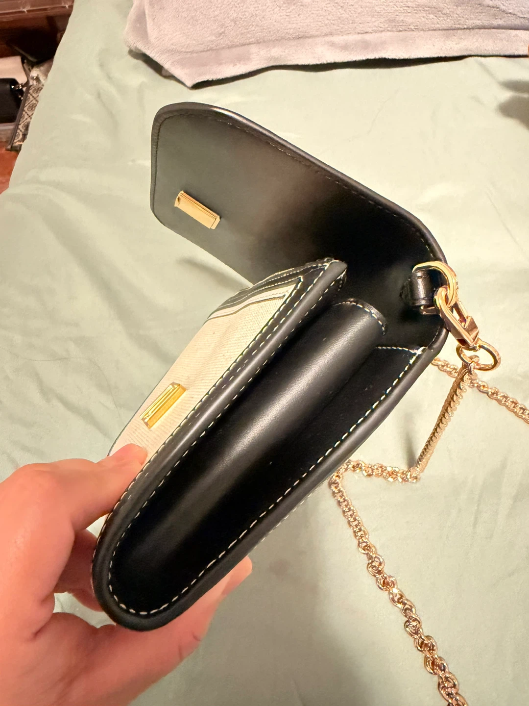Tory Burch Kira Chevron Chain Wallet - photo 3
