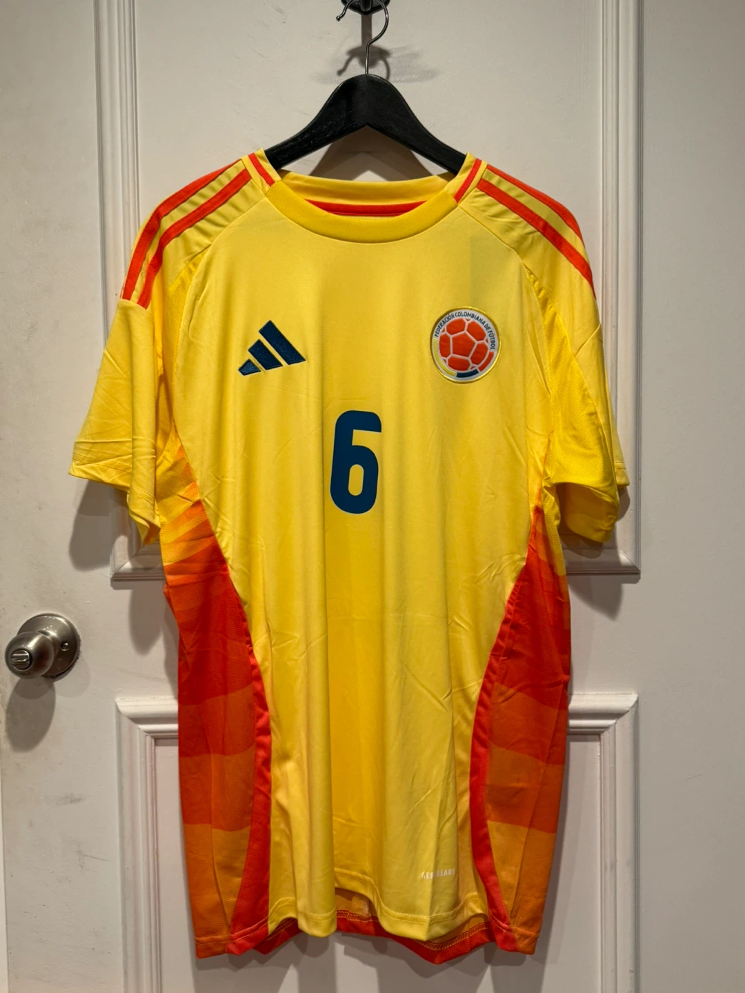 Selección Colombia Jersey - Richard Rios WORLD CUP IS HERE