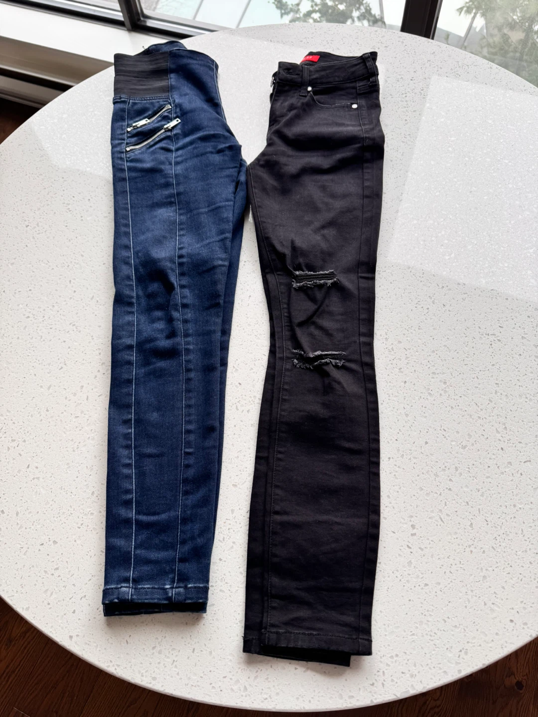 Women's Guess - Skinny Fit jeans, size 25