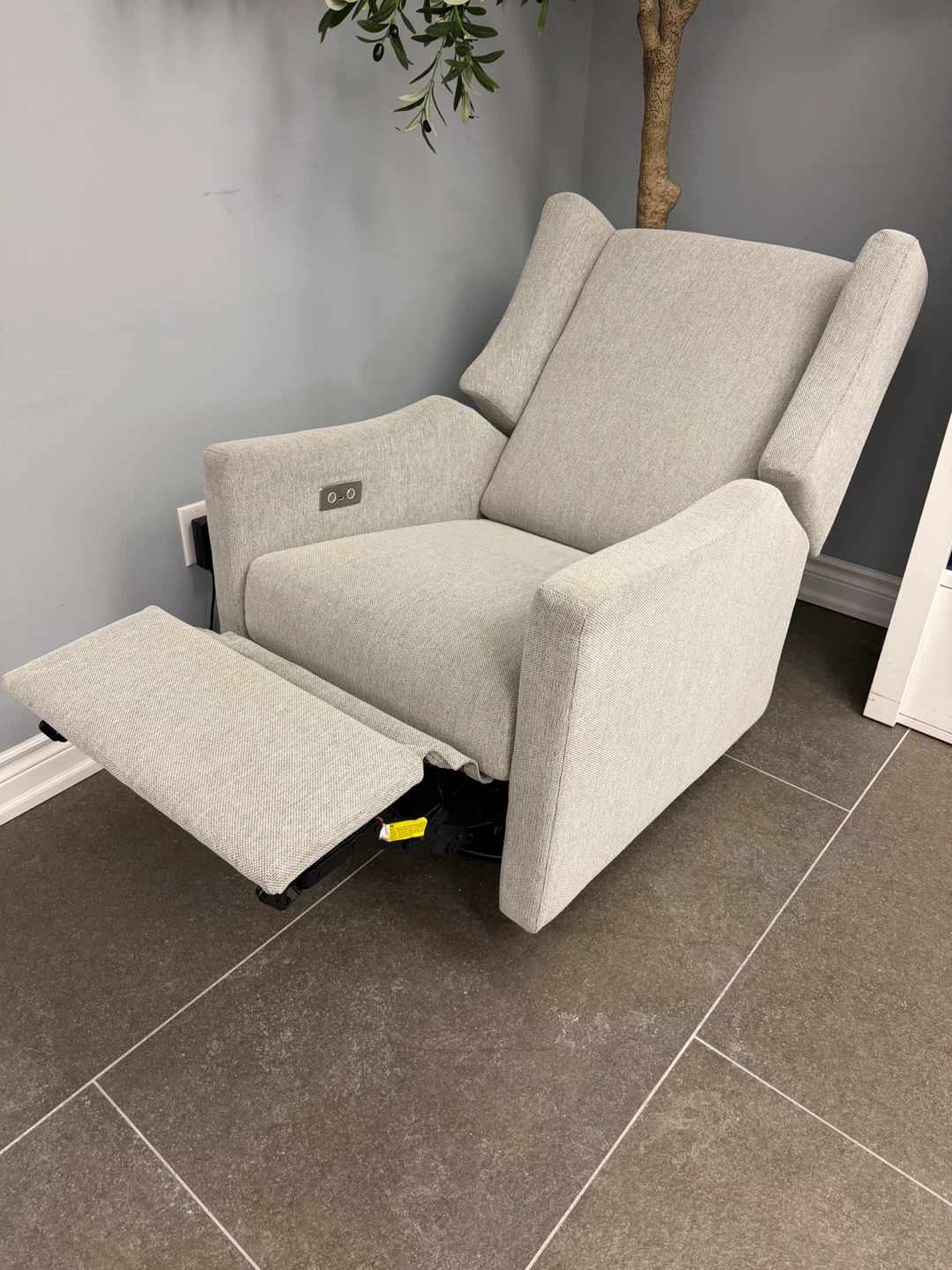 Crate & Barrel Recliner Chair - photo 2
