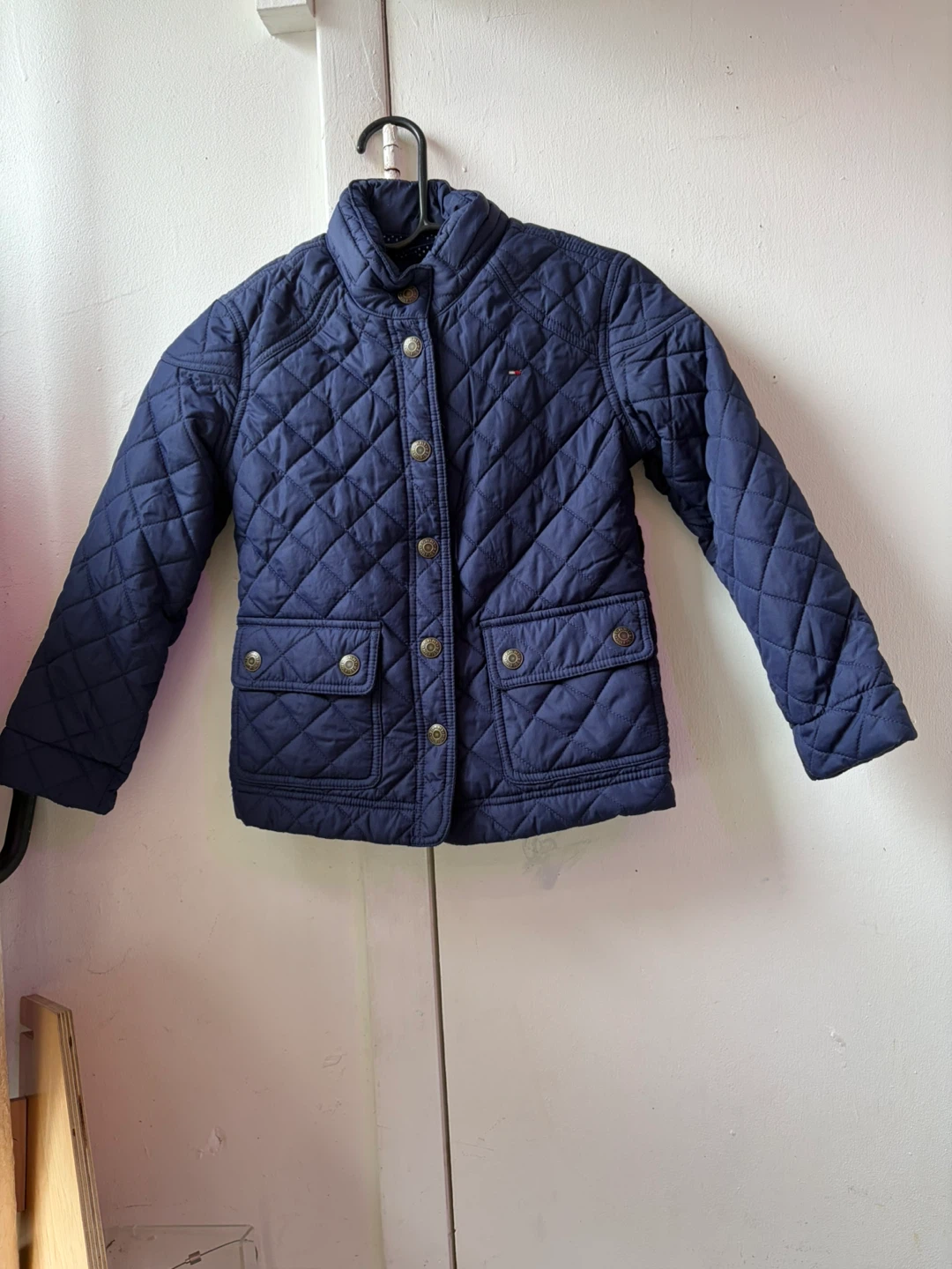 Tommy Hilfiger size 6-7