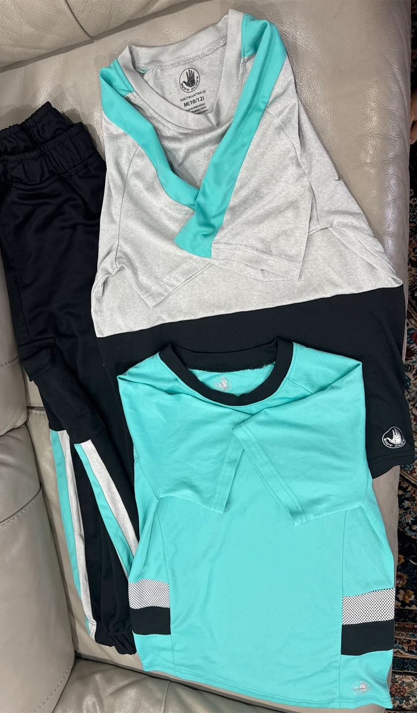 Kids 3 piece Athletic Set - M (10/12) - photo 2