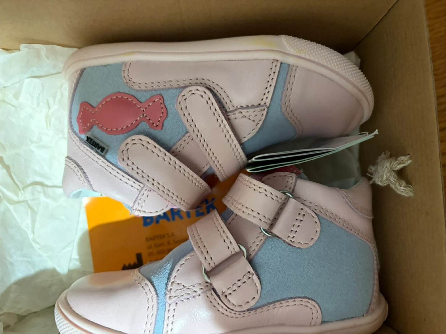 Bartek Baby Pink & Blue Leather High-Top Sneakers - Size 22 - photo 2