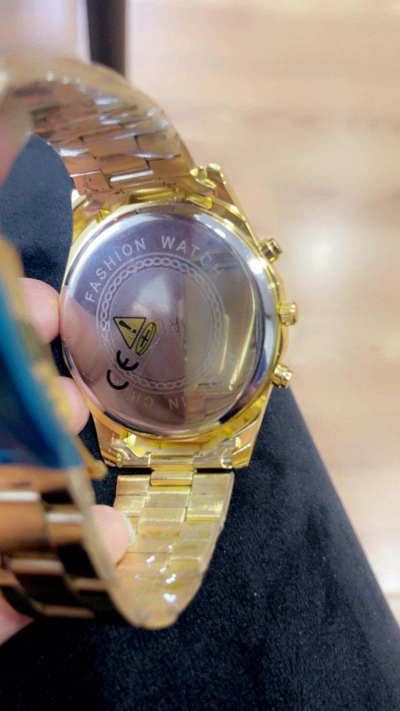 ORUSS Gold Fashion Watch - photo 4