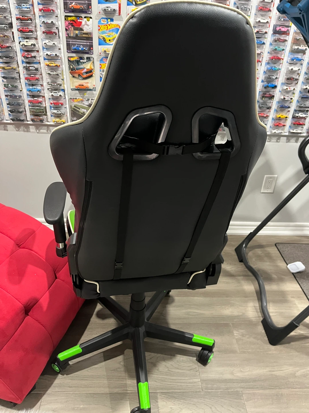 Black and Green Gaming Chair with Footrest - photo 5