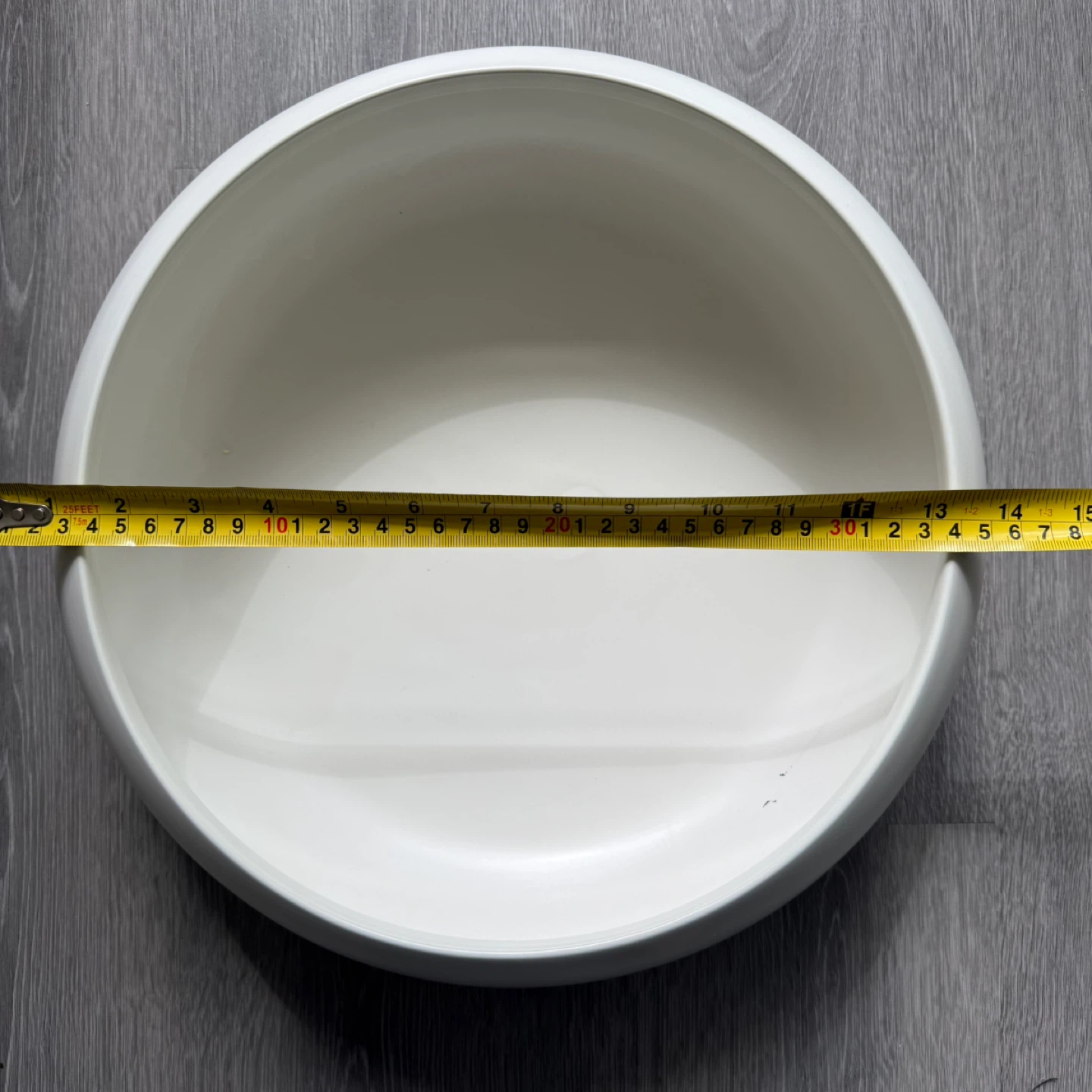 White Ceramic Round bowl/ planter - photo 3