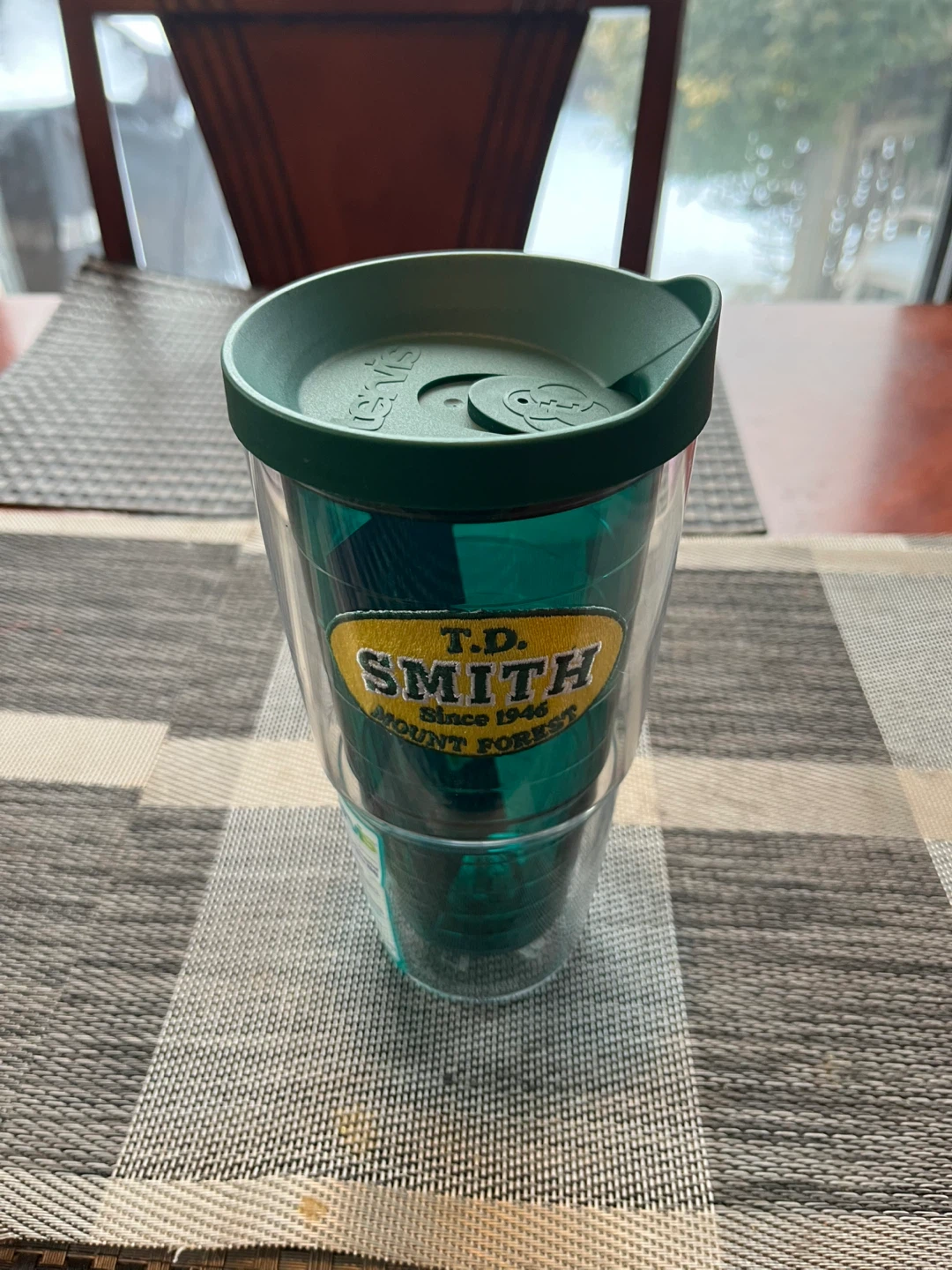 NEW Tervis Tumbler 24oz Insulated Drinkware